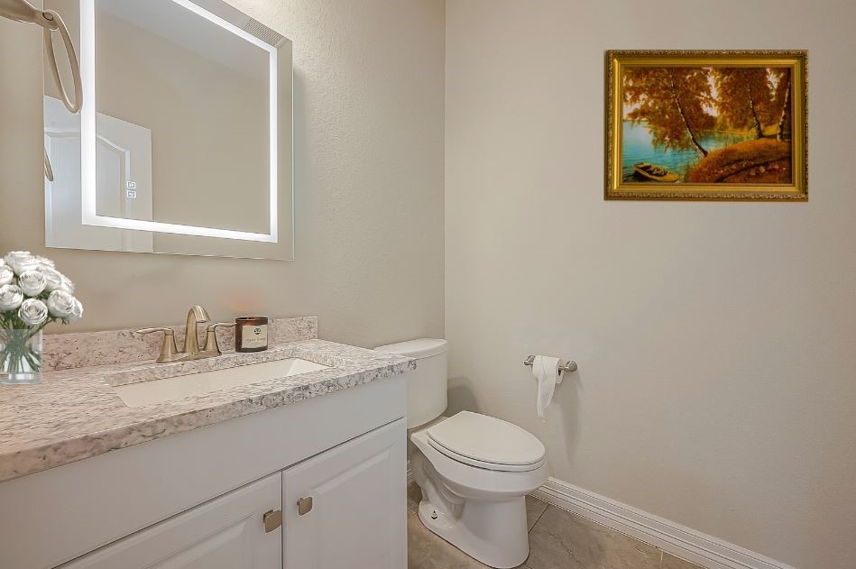 223 Sintra Lake Way Property Photo 15