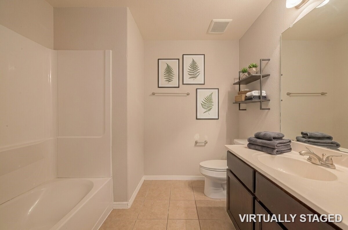 223 Sintra Lake Way Property Photo 29