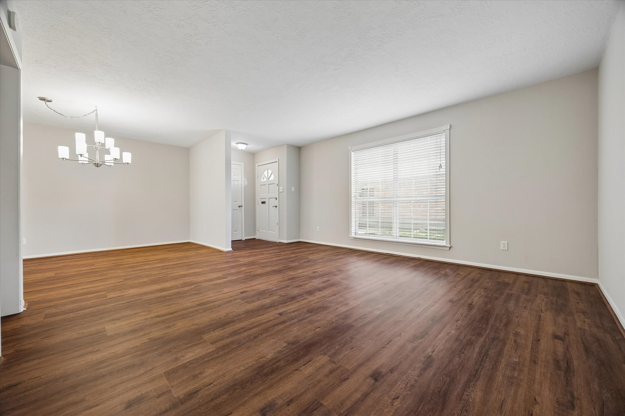 14201 Misty Meadow Lane Property Photo 4