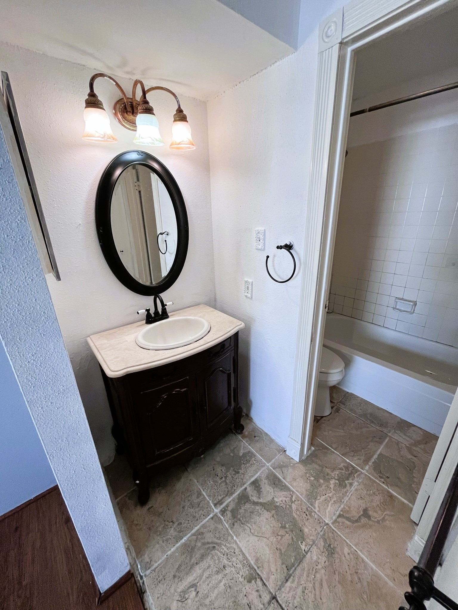 2750 Holly Hall Street 1408 Property Photo 26