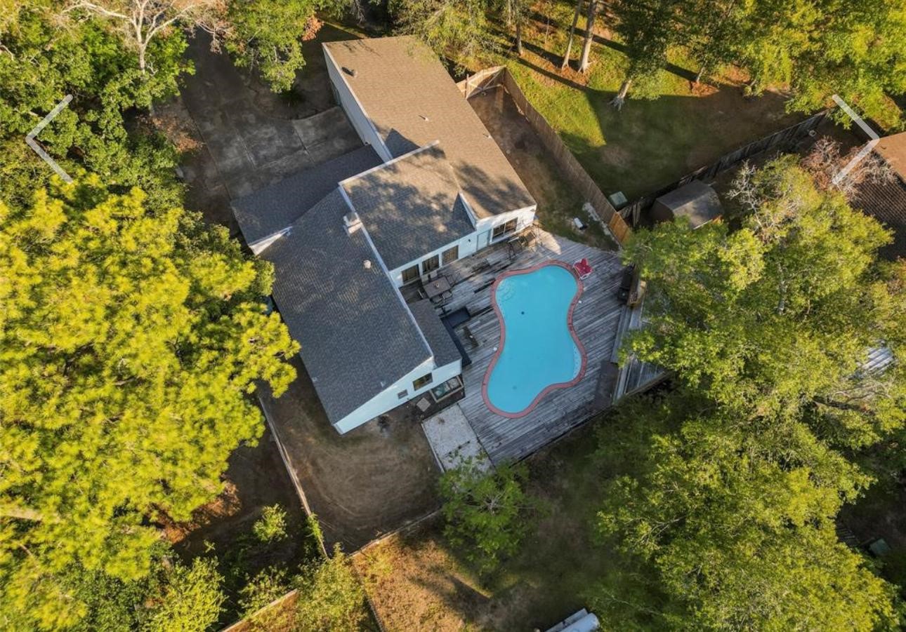 16307 Shoal Street Property Photo