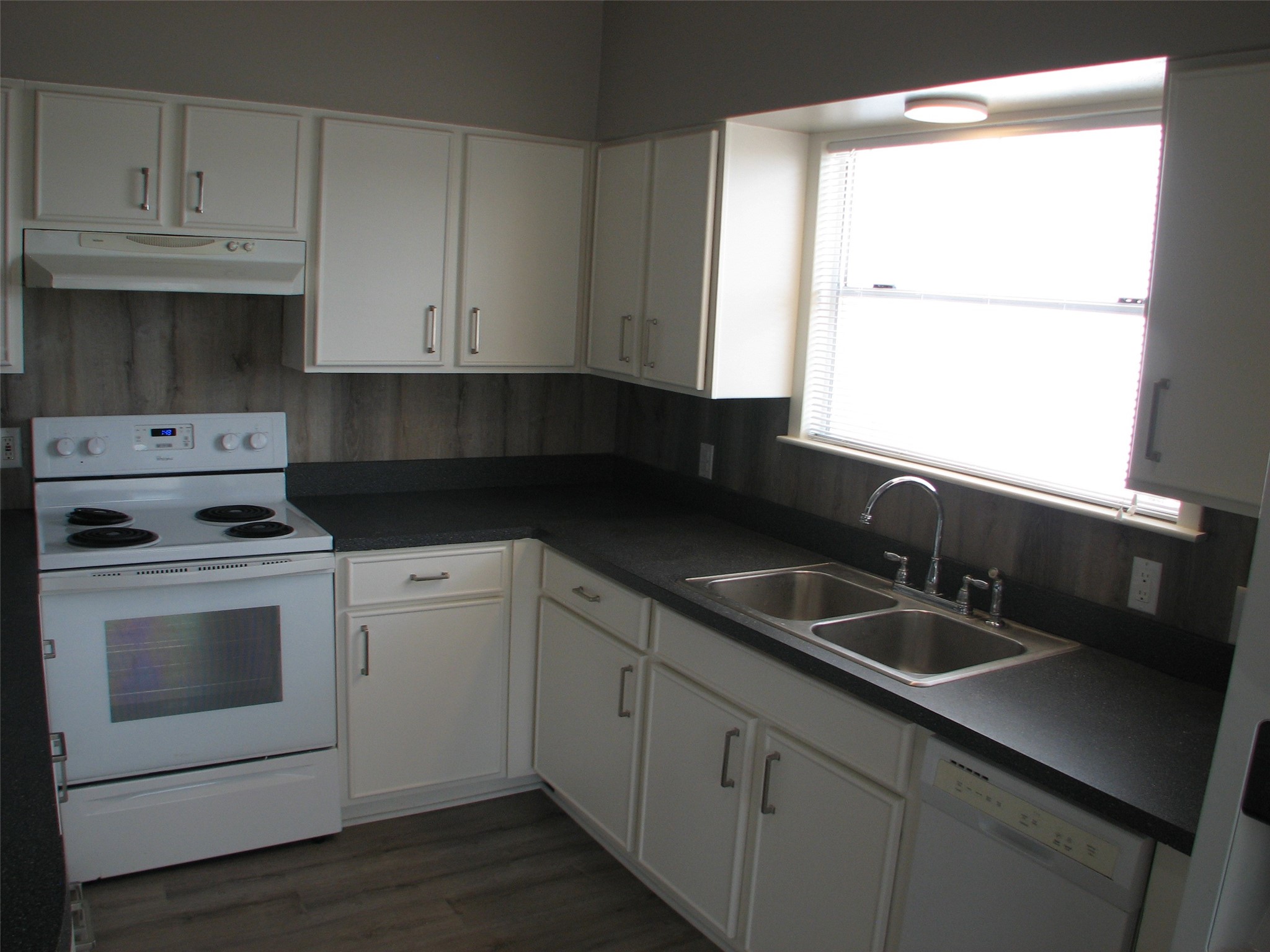 134 Redfish Drive Property Photo 9