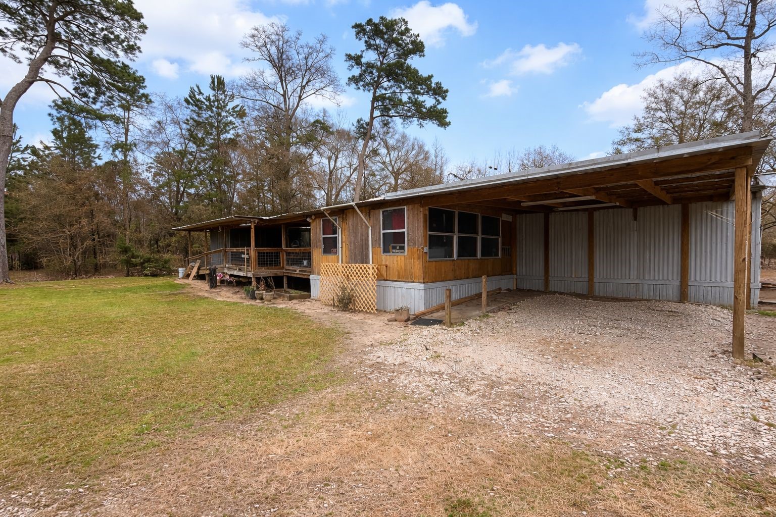 385 County Road 4547 Property Photo 13