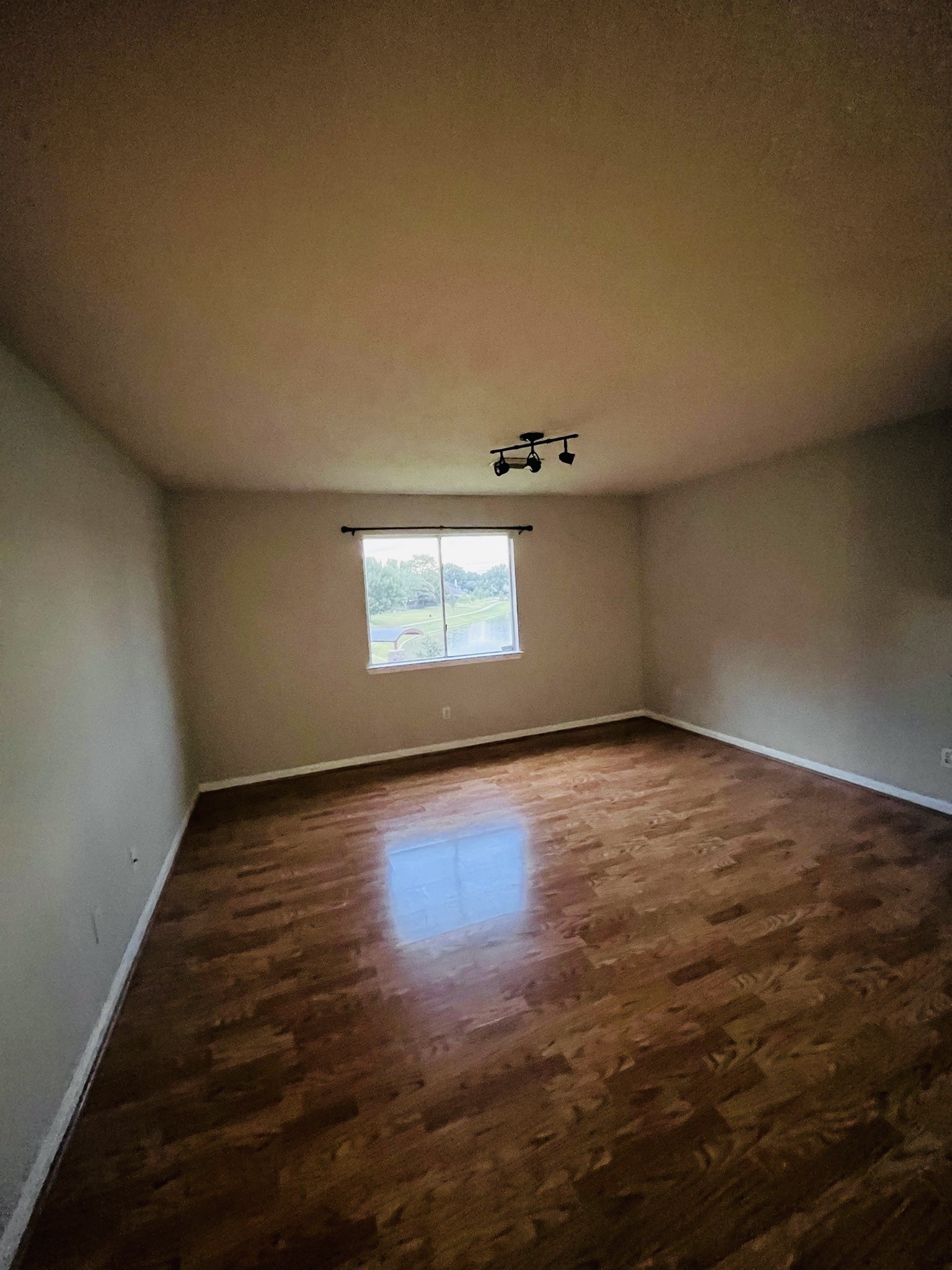 23134 Waterlake Dr Property Photo 5