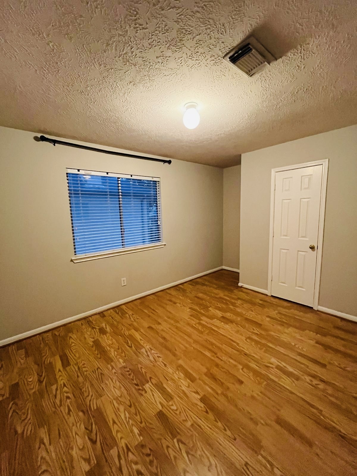 23134 Waterlake Dr Property Photo 11