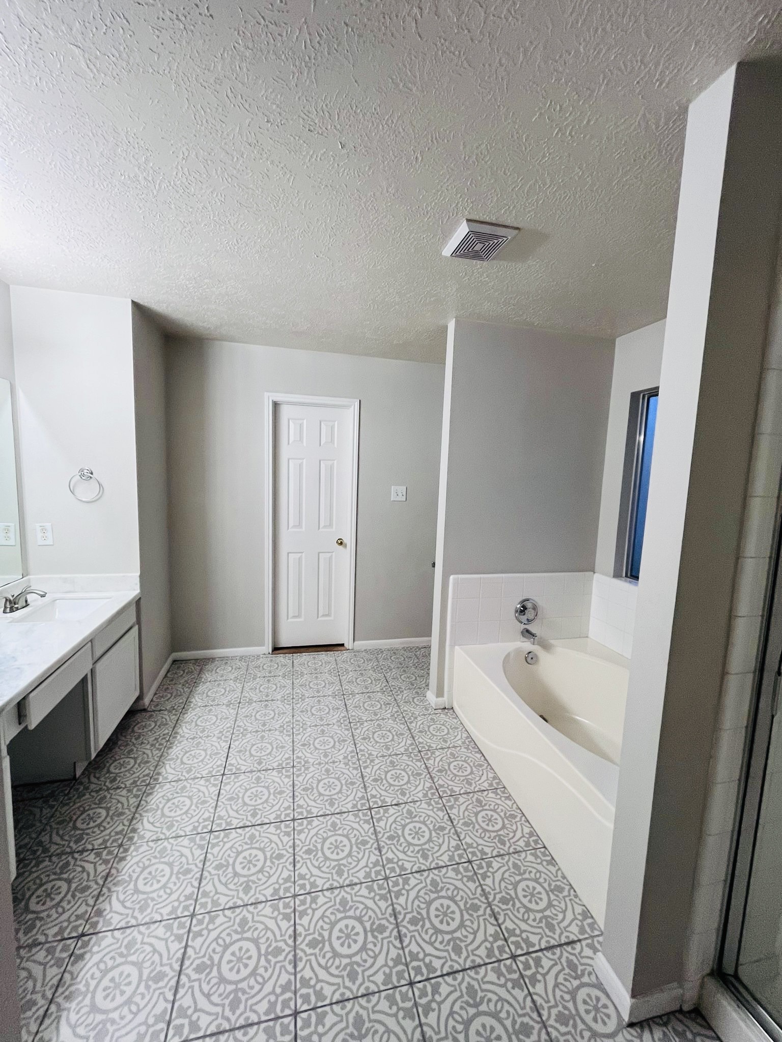 23134 Waterlake Dr Property Photo 22