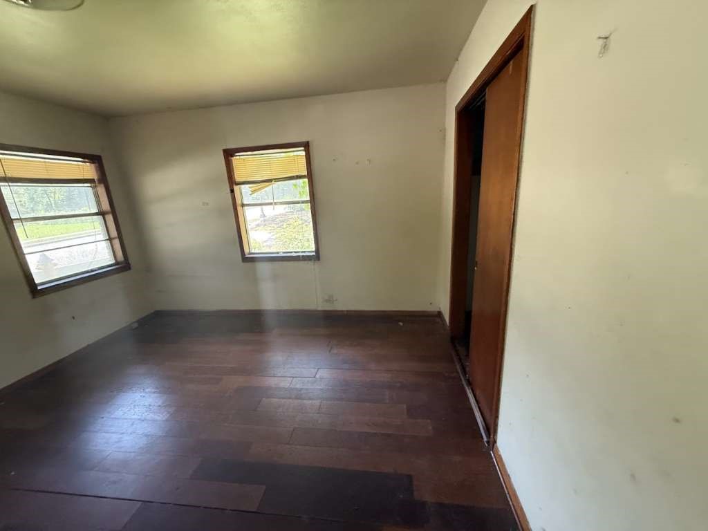 895 S Main Street Property Photo 11