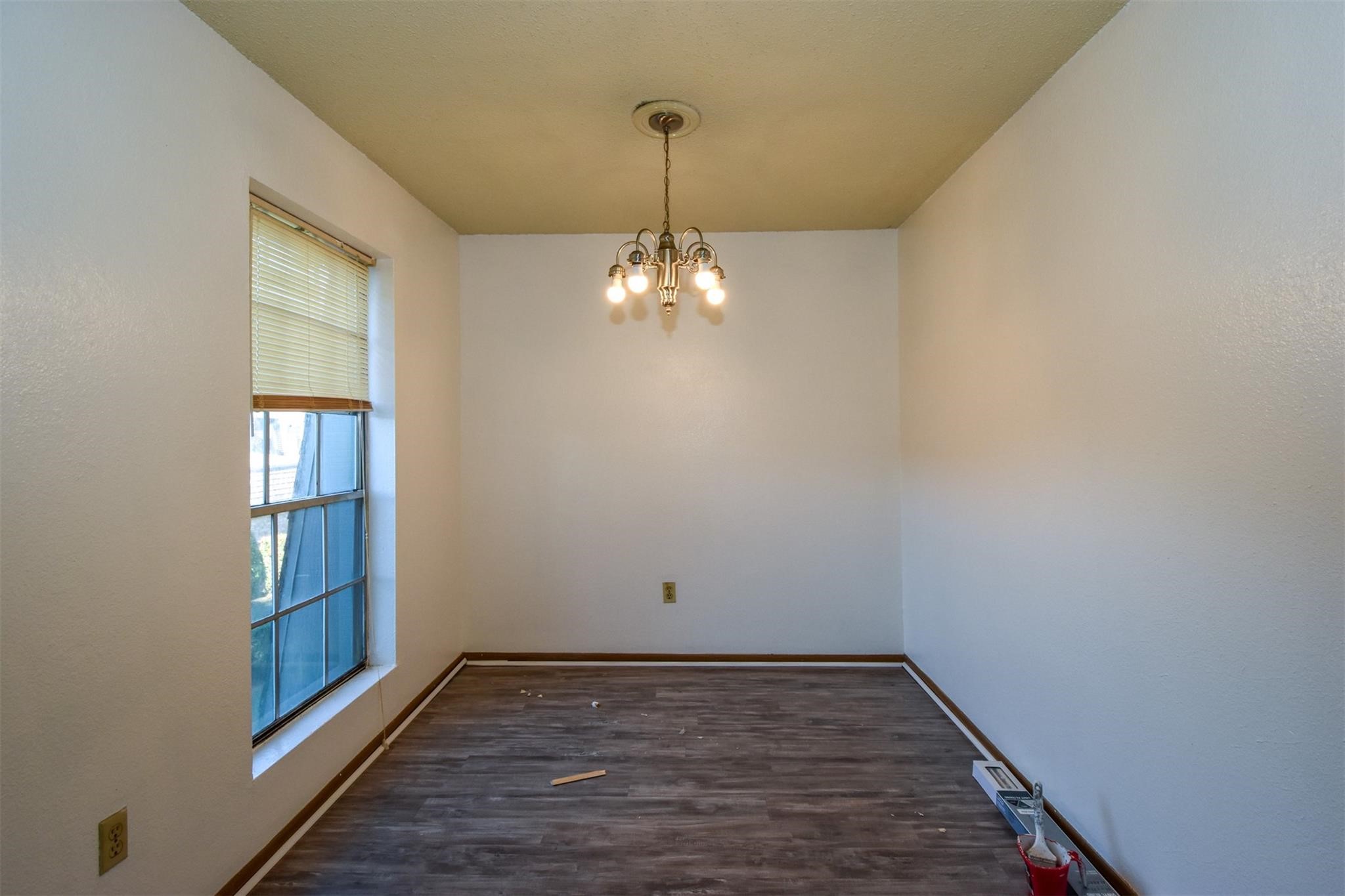 5252 Twin City Highway 376 Property Photo 3
