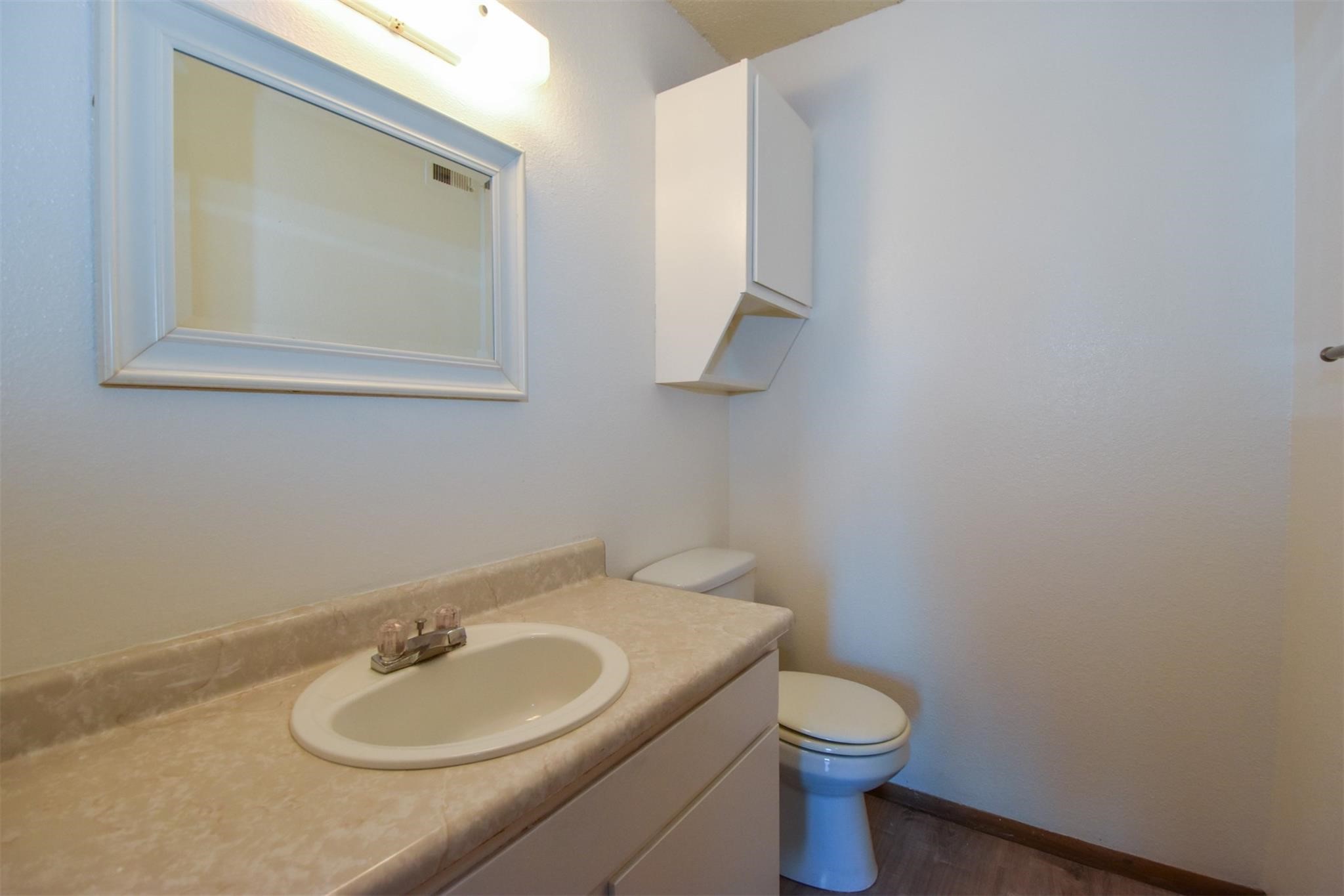 5252 Twin City Highway 376 Property Photo 8