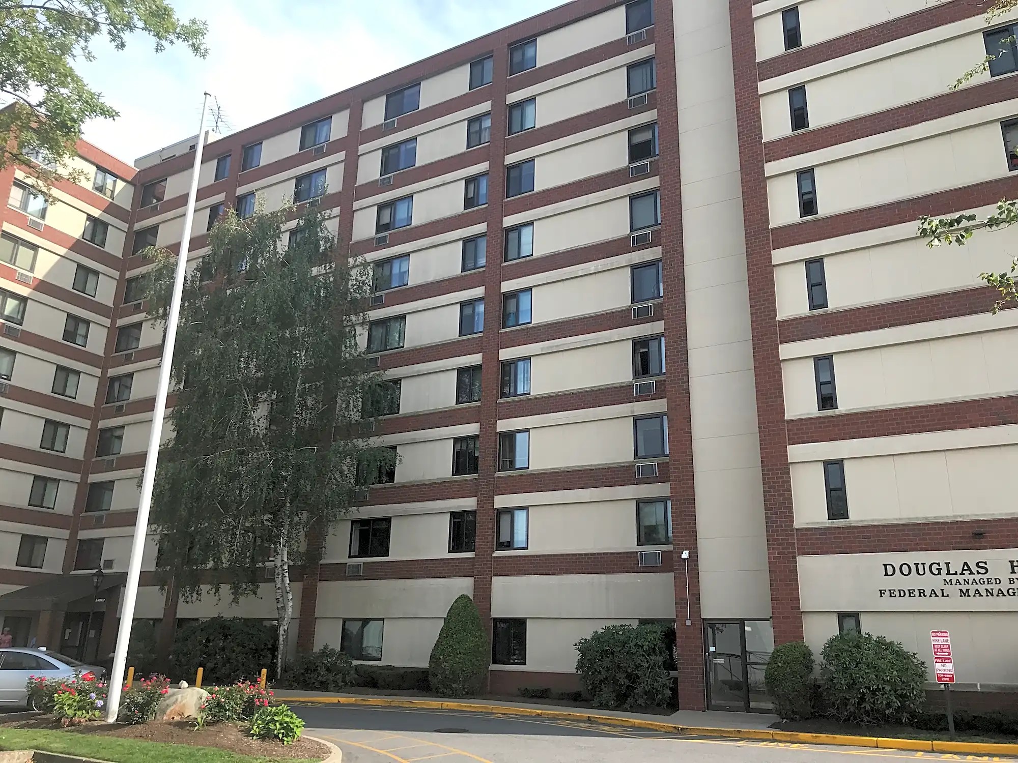 20 Haverhill St Property Photo 6