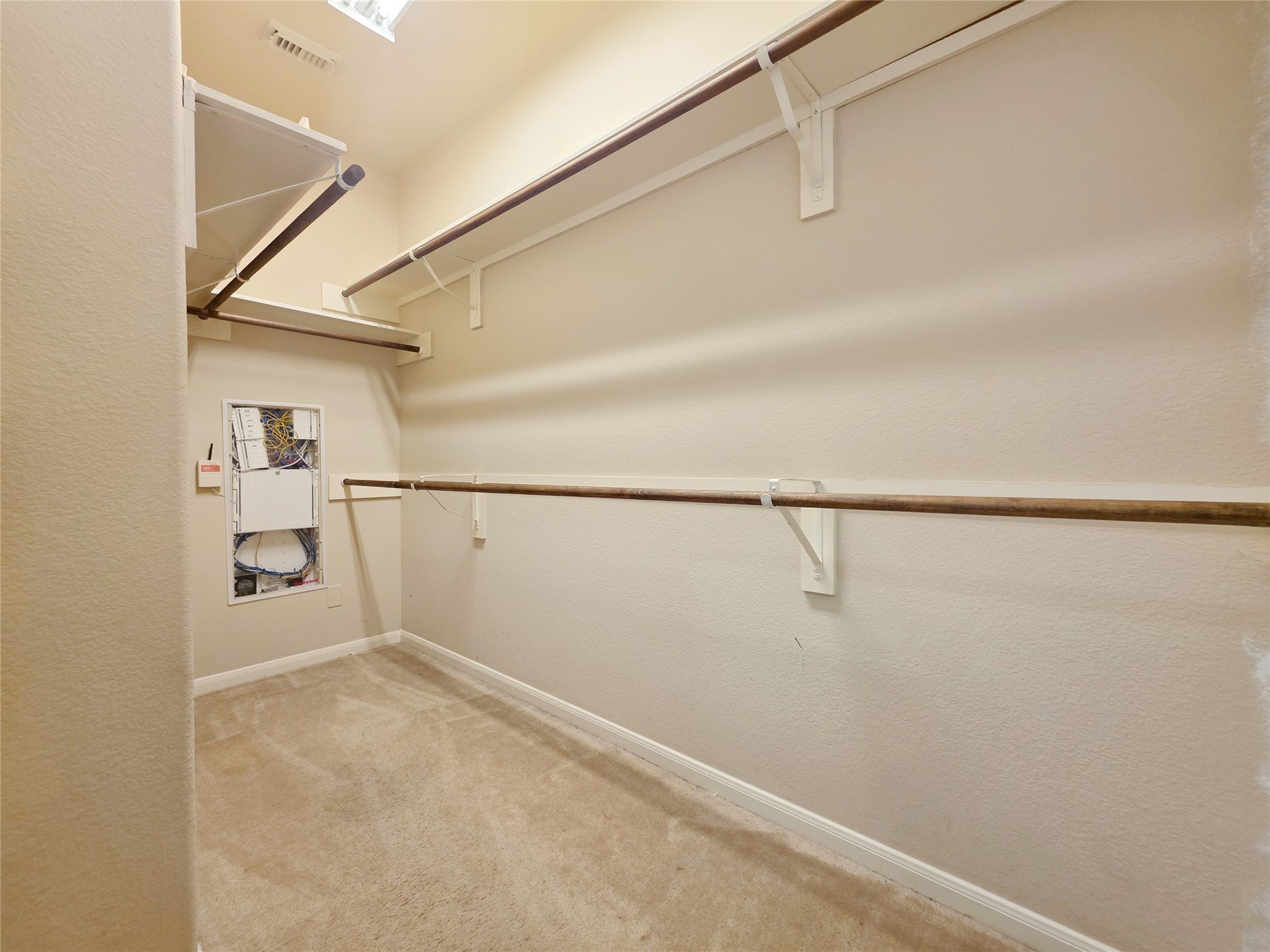 6038 Starbrook Creek Drive Property Photo 16