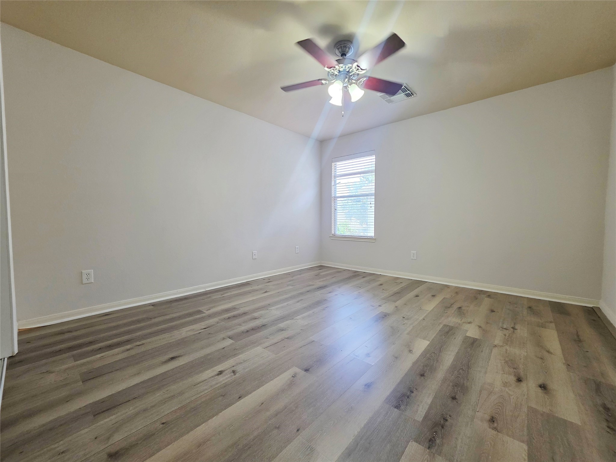 6038 Starbrook Creek Drive Property Photo 19