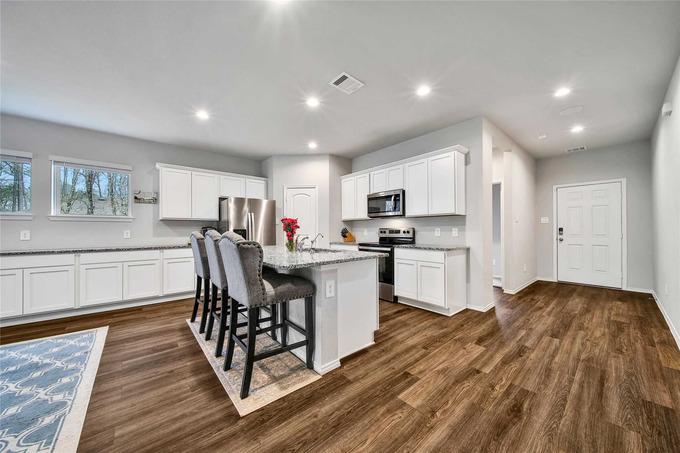 2818 Roman Forest Boulevard Property Photo 6