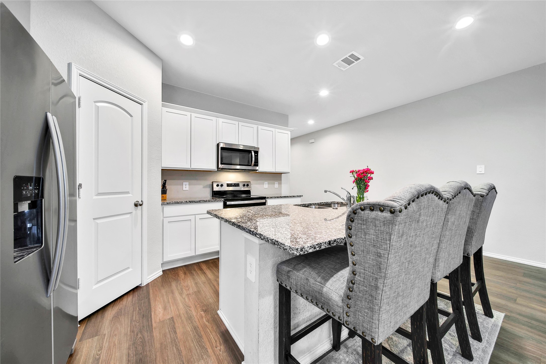 2818 Roman Forest Boulevard Property Photo 7