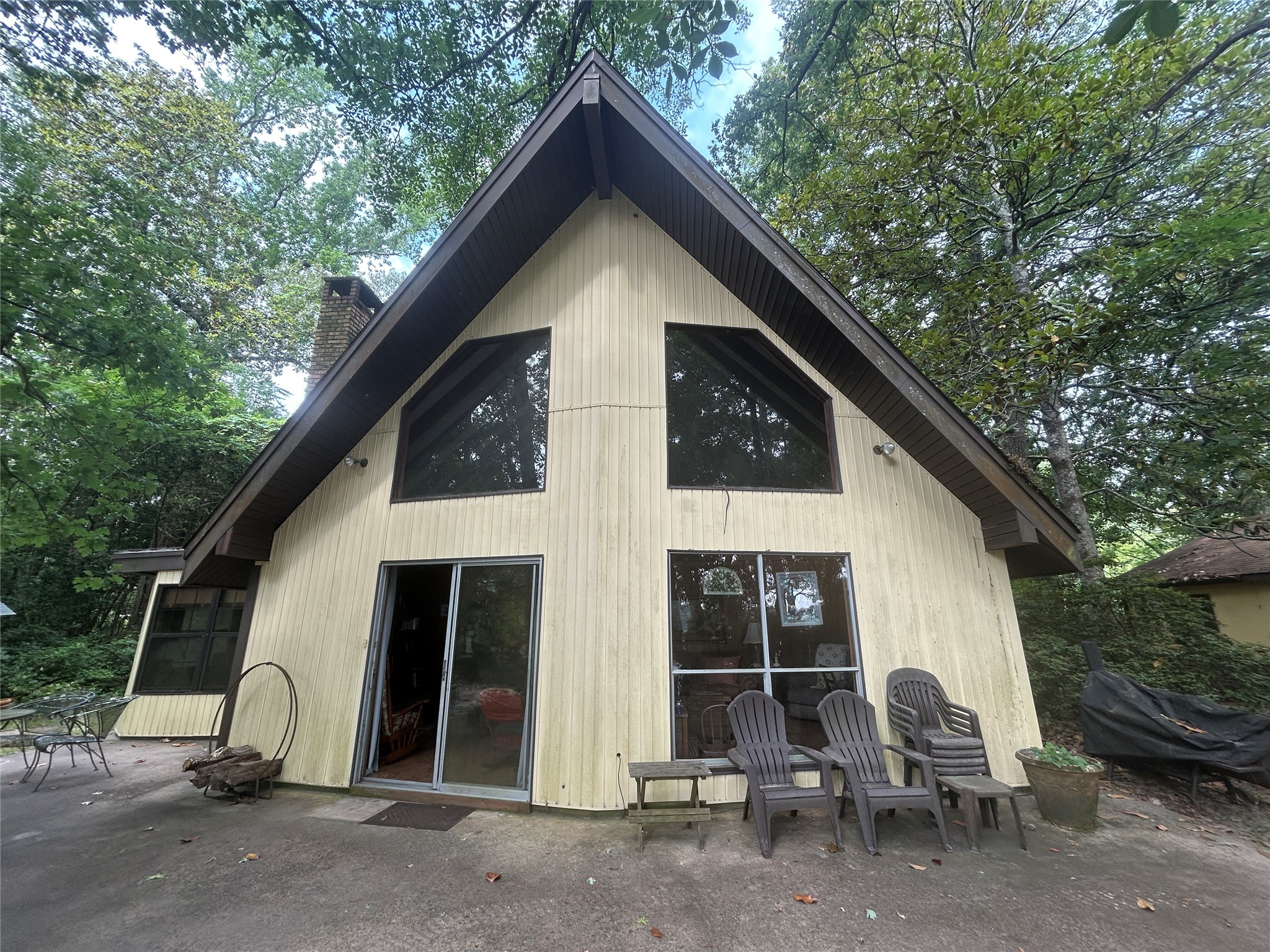 104 Hornbeam Dr Drive Property Photo 1
