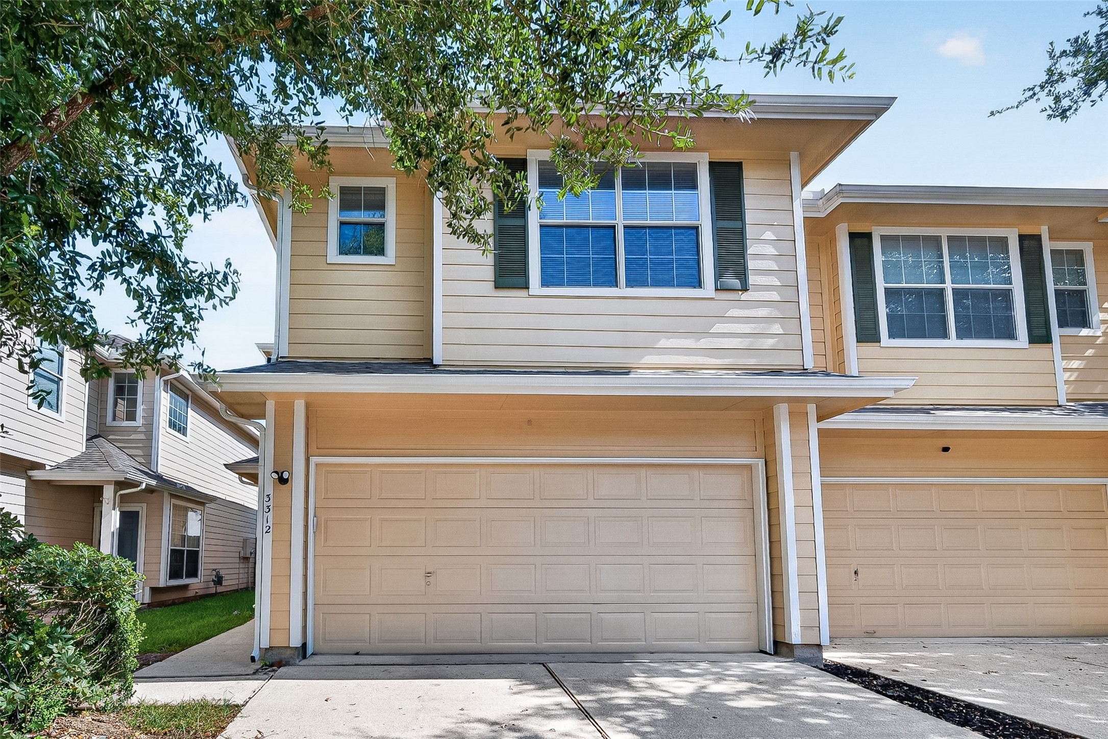 3312 Orchid Trace Lane Property Photo 1