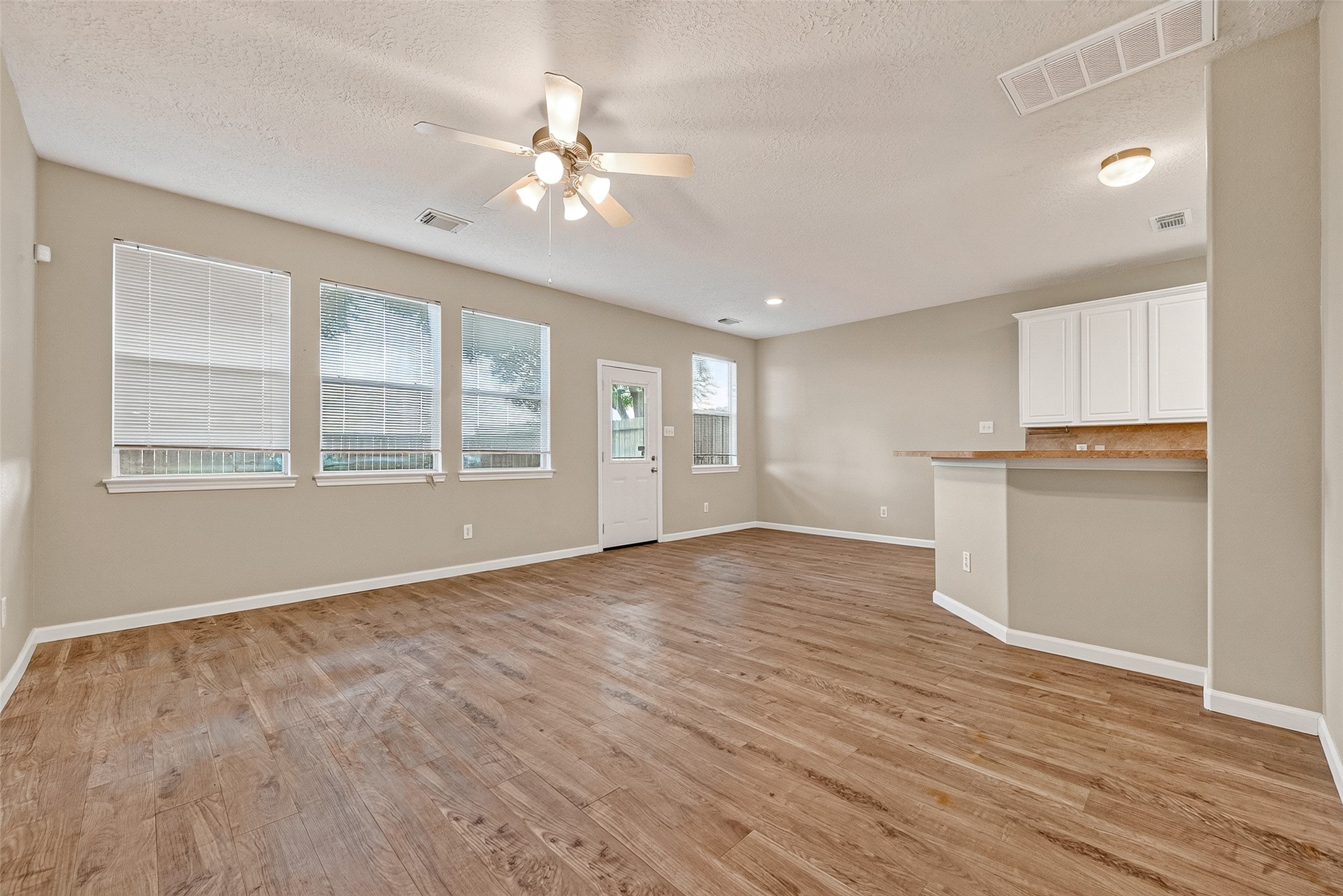 3312 Orchid Trace Lane Property Photo 14