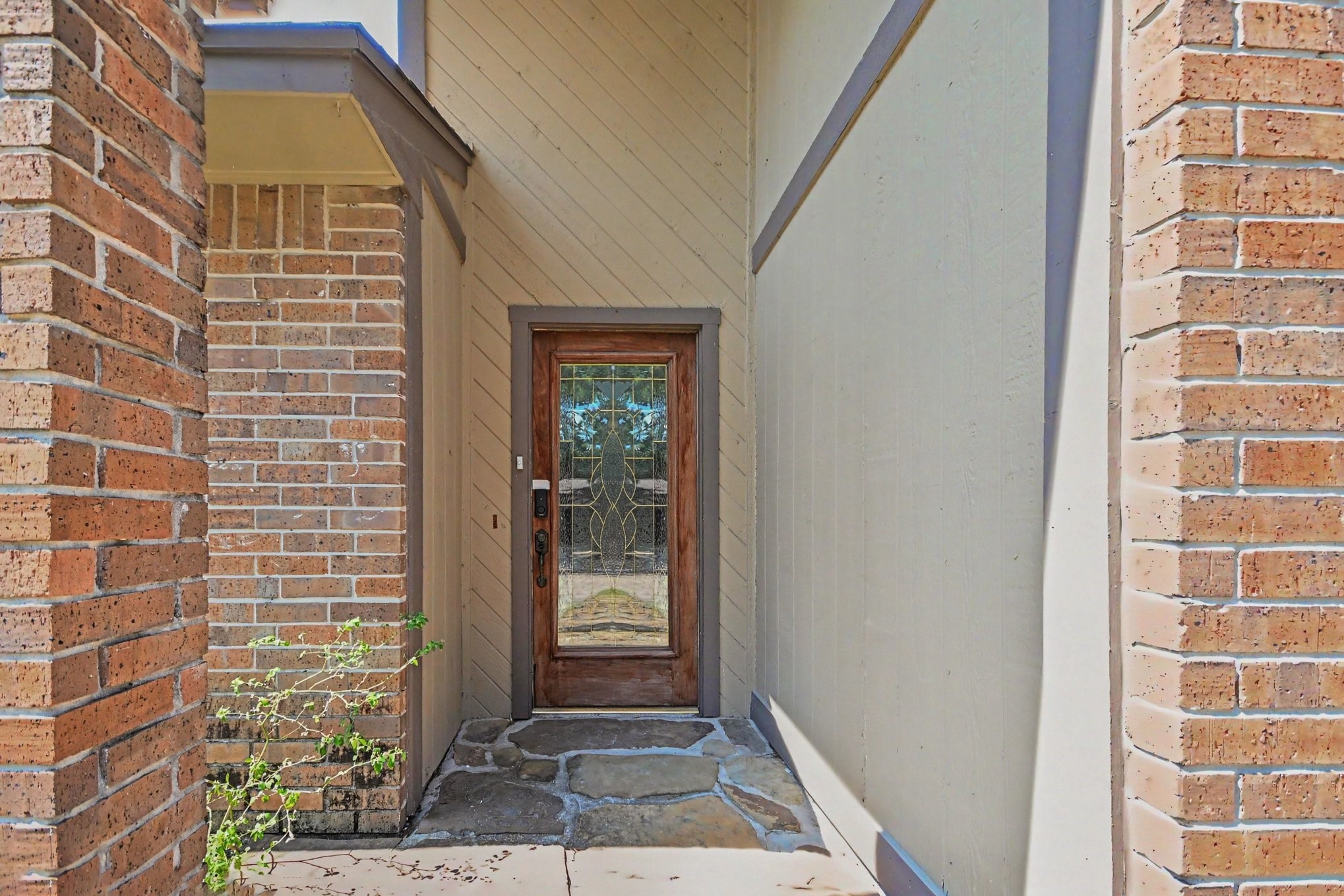 19003 Pine Trace Court Property Photo 4