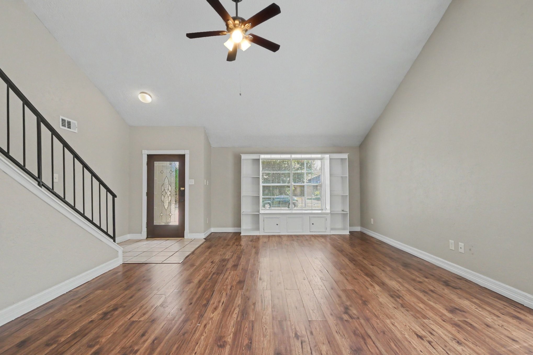 19003 Pine Trace Court Property Photo 5