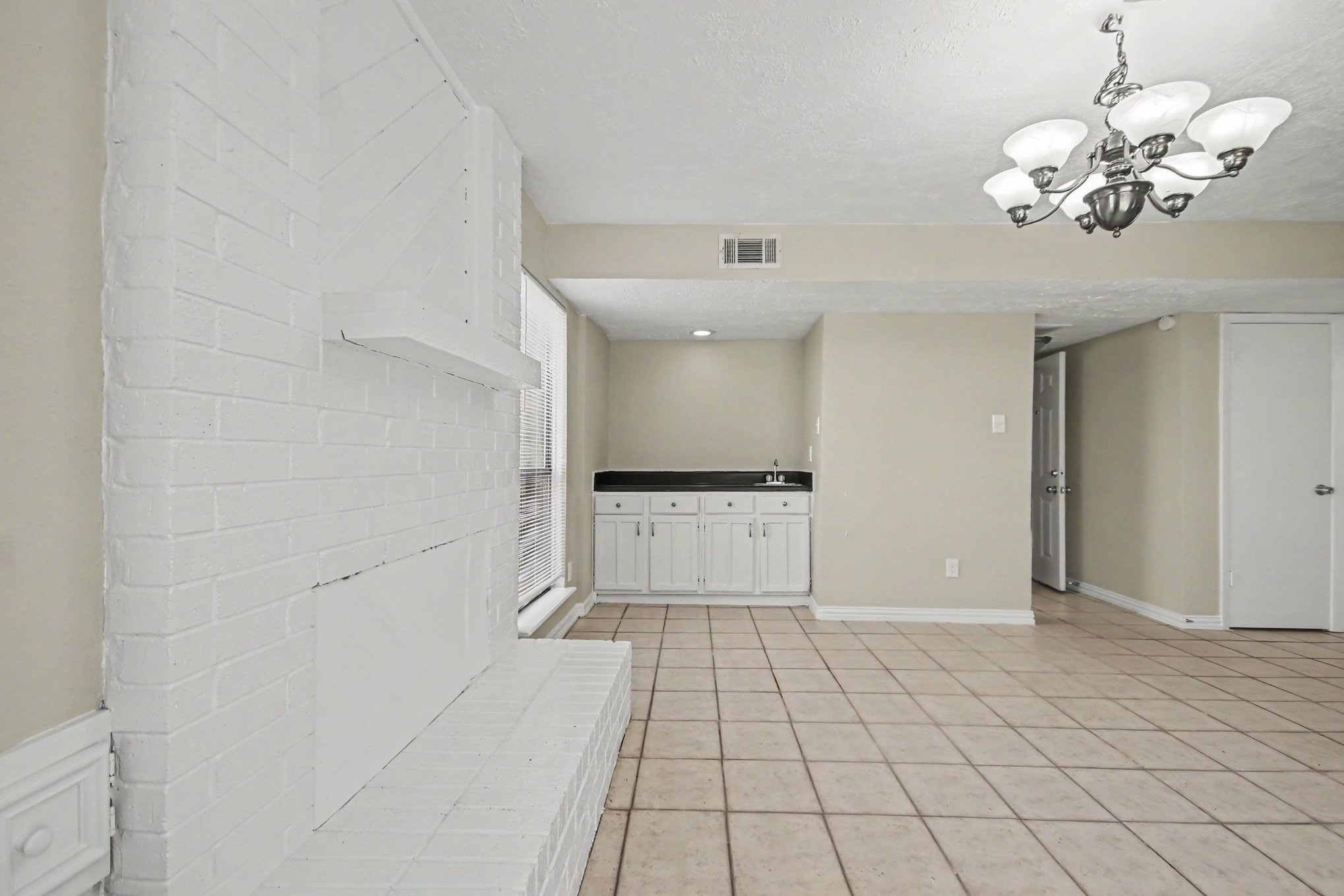 19003 Pine Trace Court Property Photo 10
