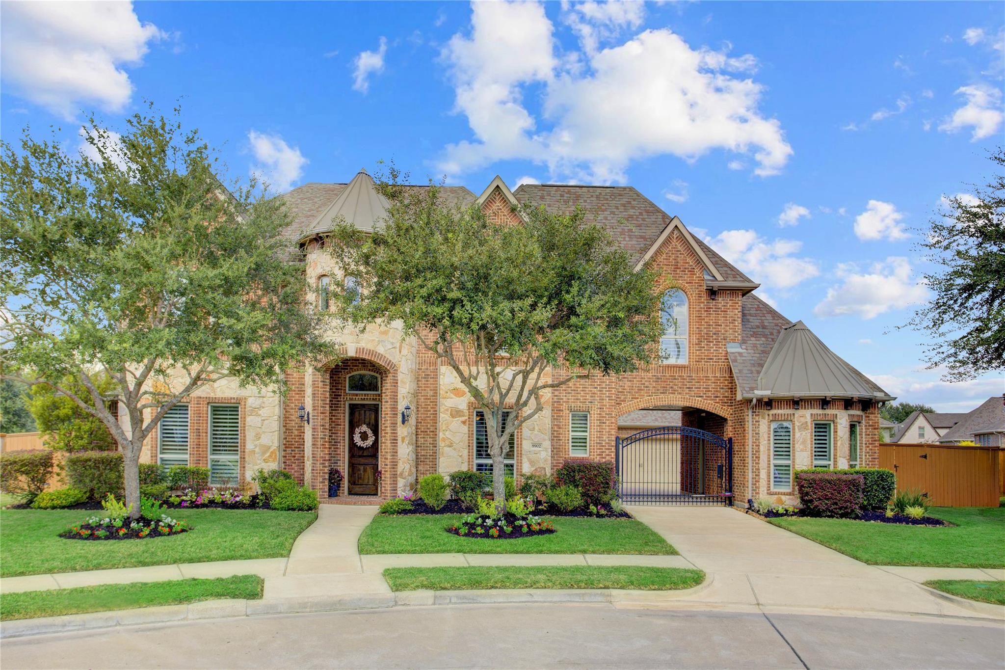8902 Cresting Ridge Drive, Richmond Tx 77406 Property Photo 2