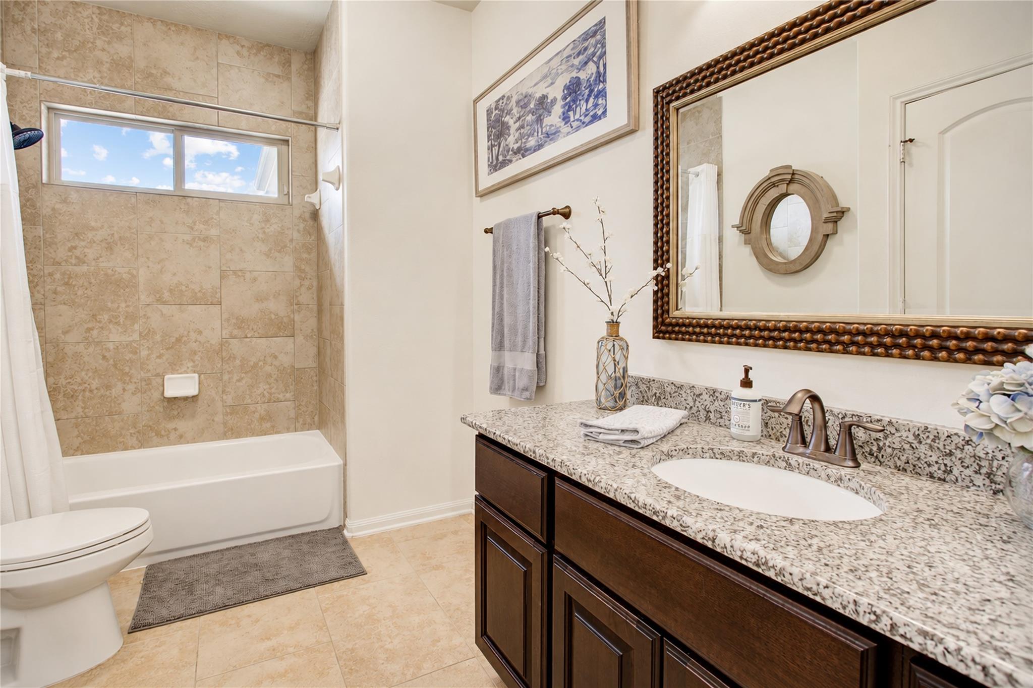 8902 Cresting Ridge Drive Property Photo 39