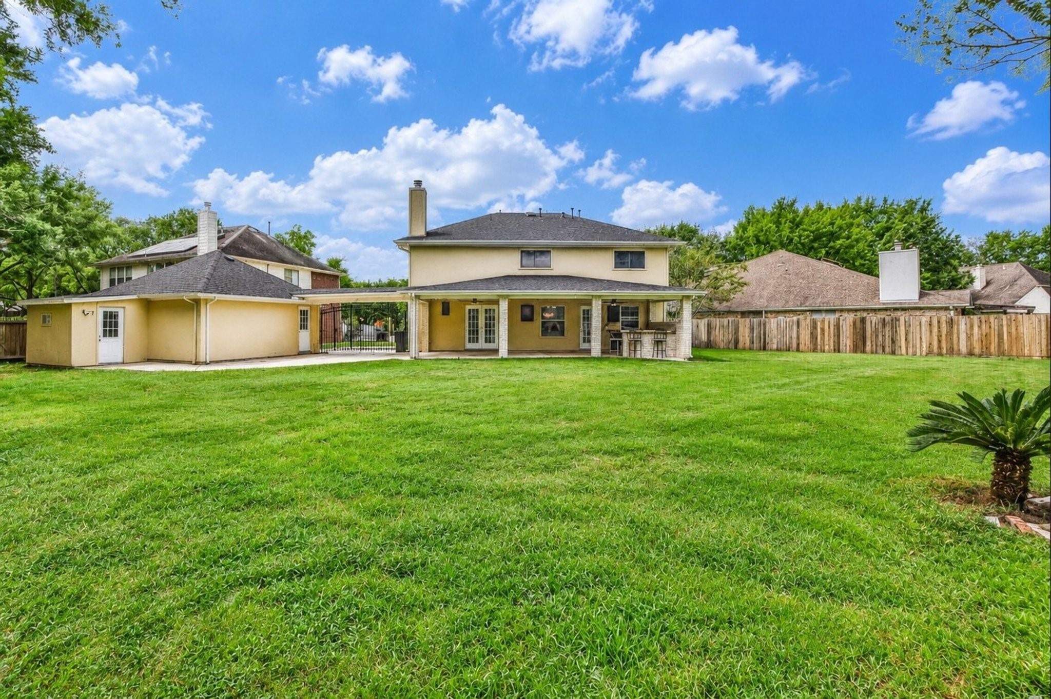 4503 Twin Elm Drive Property Photo 1