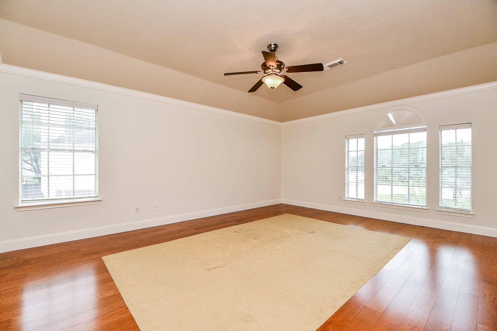 4503 Twin Elm Drive, Fresno Tx 77545 Property Photo 3