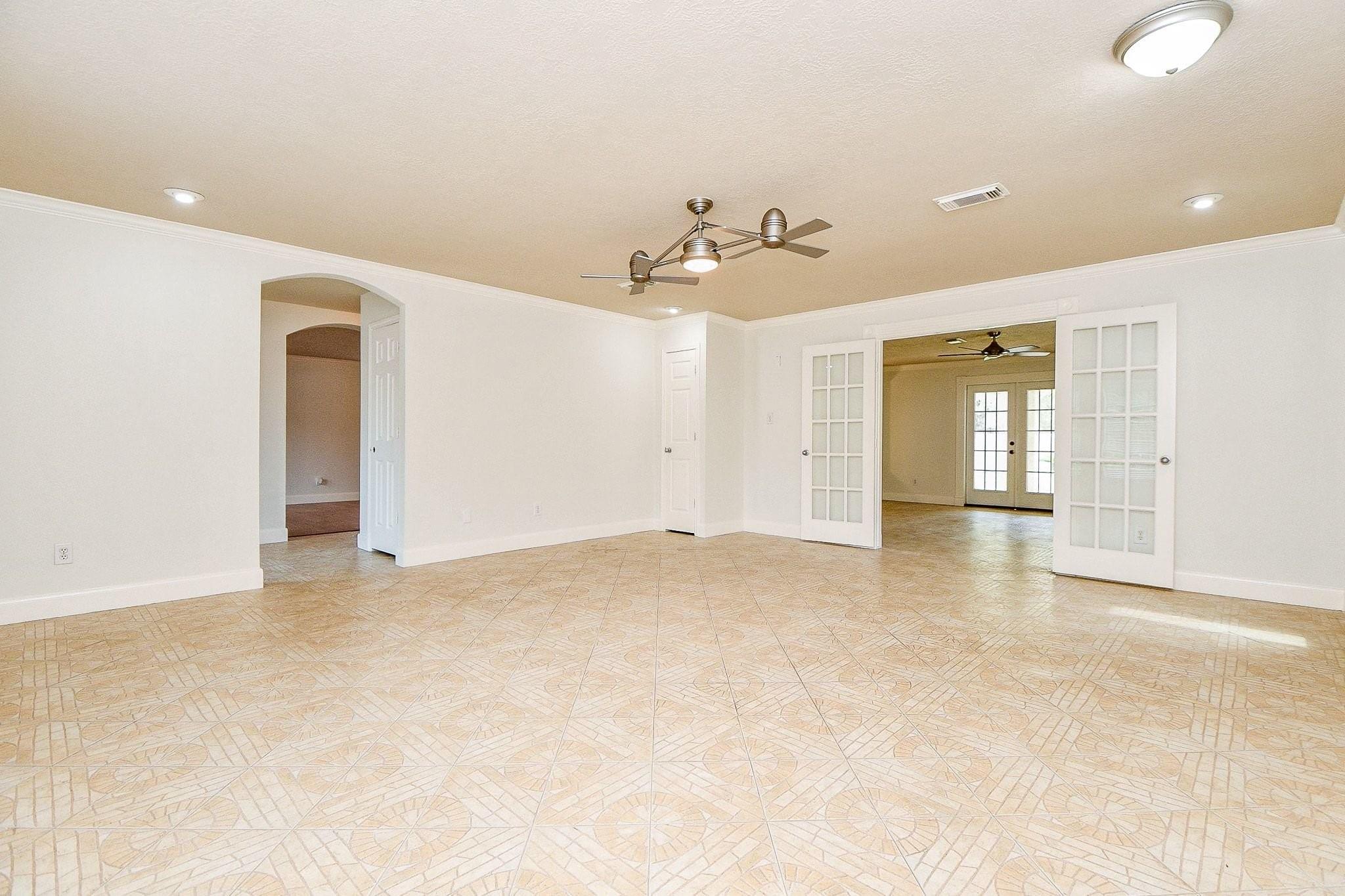 4503 Twin Elm Drive, Fresno Tx 77545 Property Photo 12