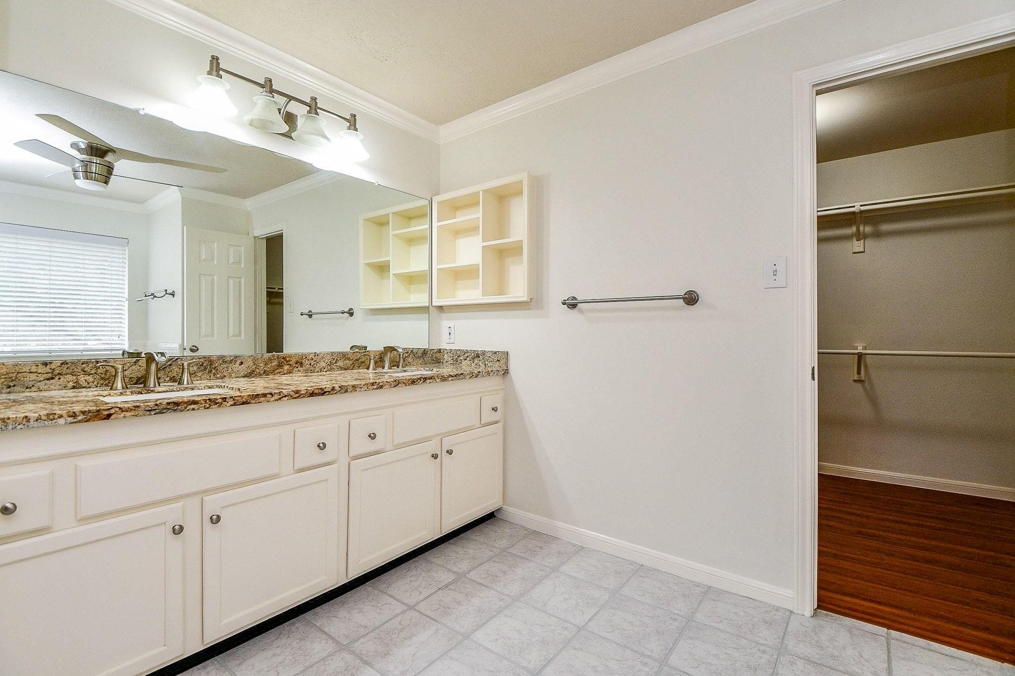 4503 Twin Elm Drive, Fresno Tx 77545 Property Photo 25