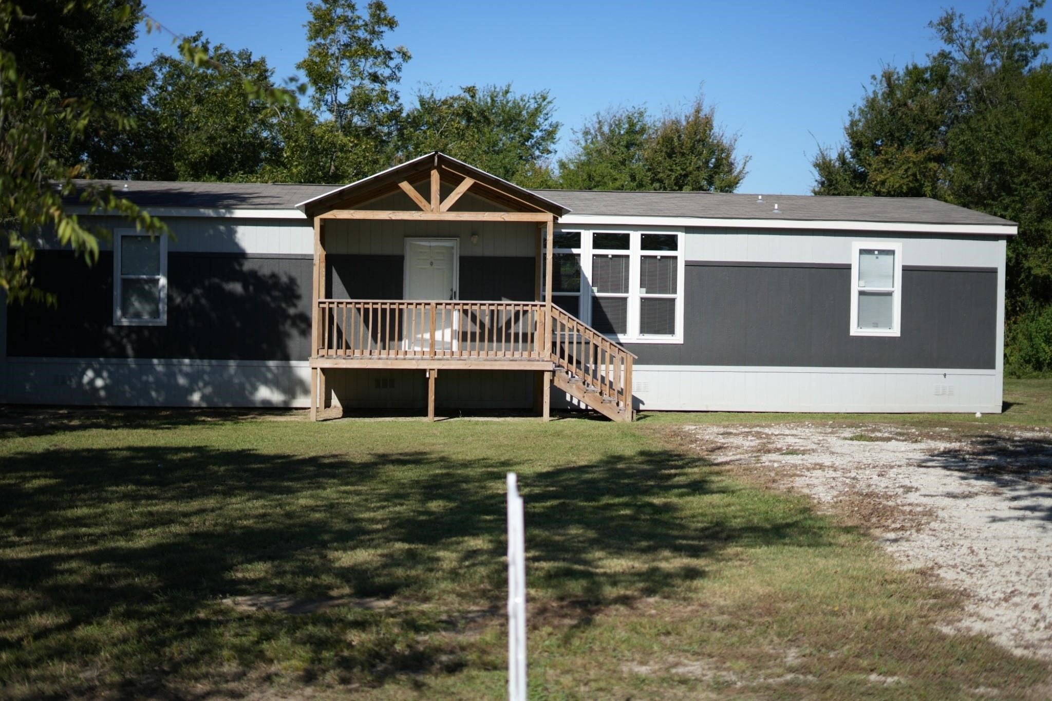 3410 King Road Property Photo