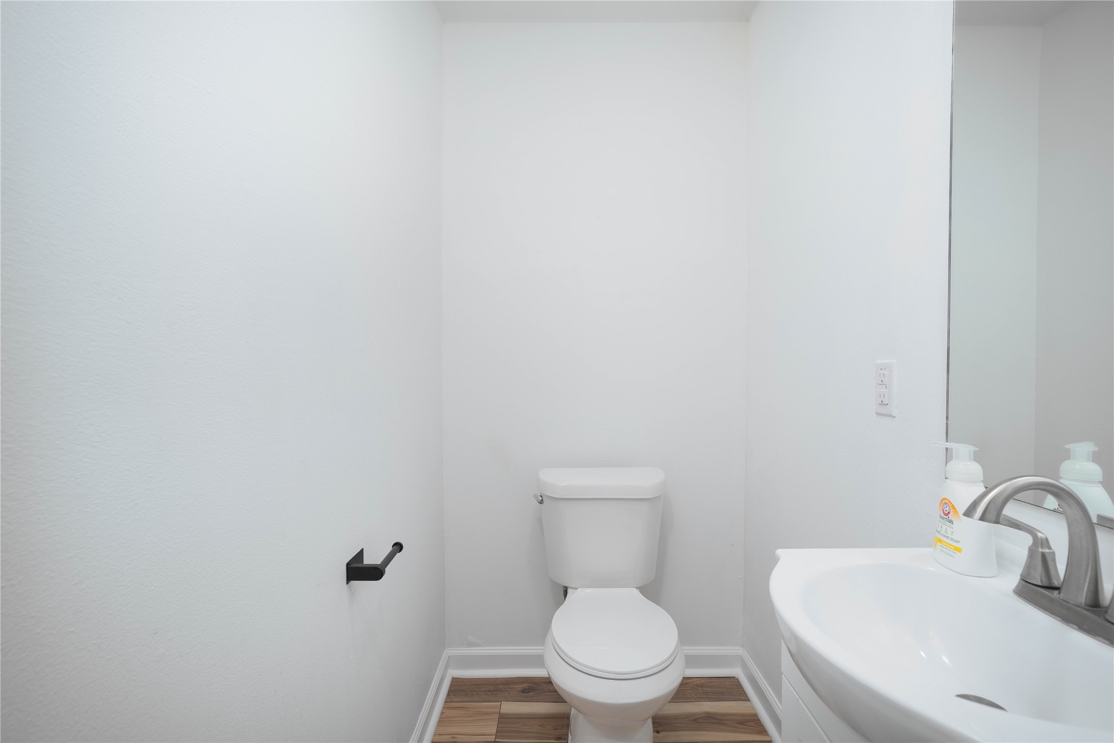 1635 Pony Lane Property Photo 14