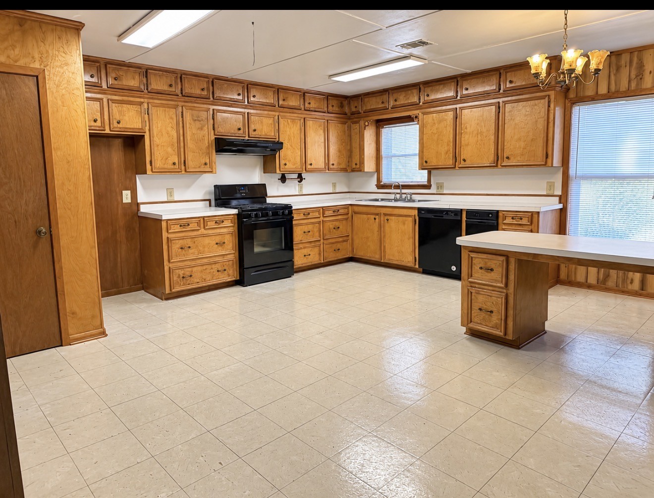 210 Magnolia Cove Property Photo 1