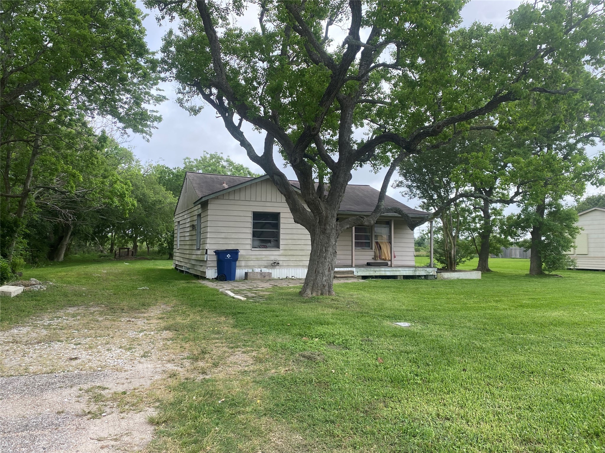 3003 2nd Avenue N Property Photo 1
