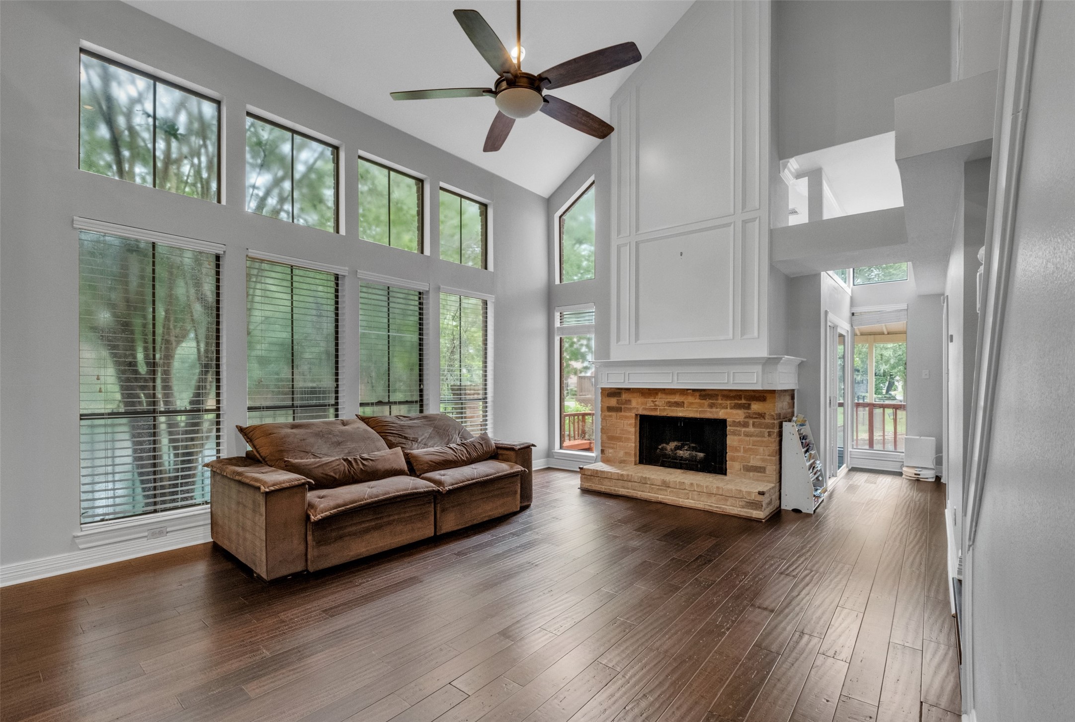 12853 Kingsbridge Lane Property Photo 1