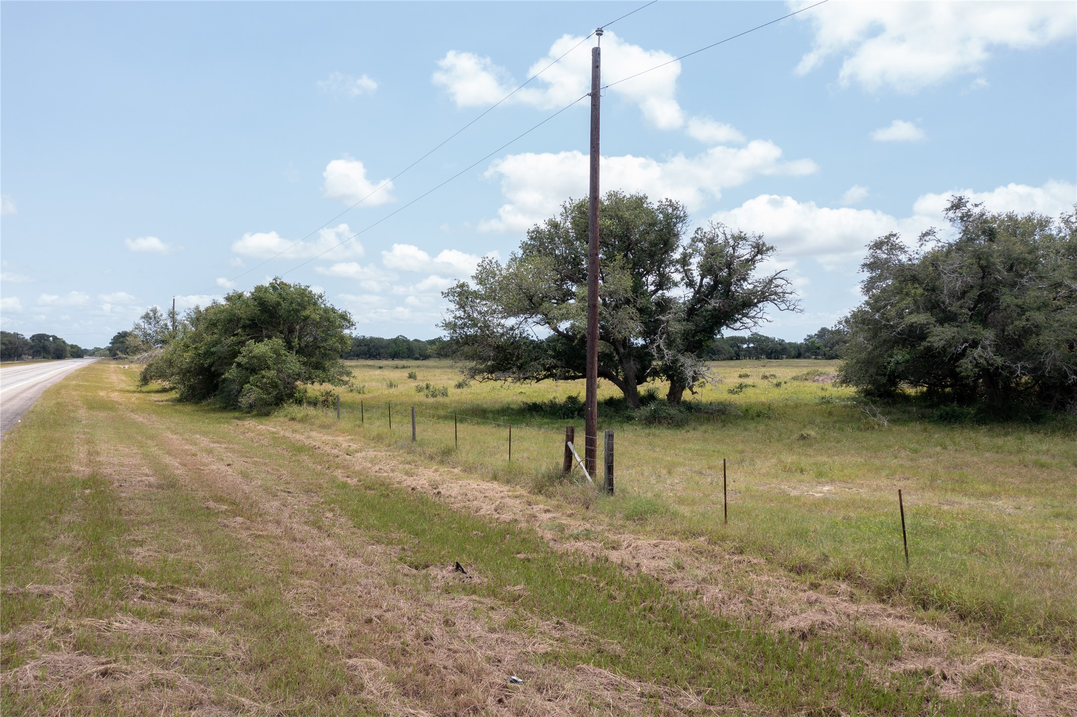 0 Tx-111 Property Photo 25