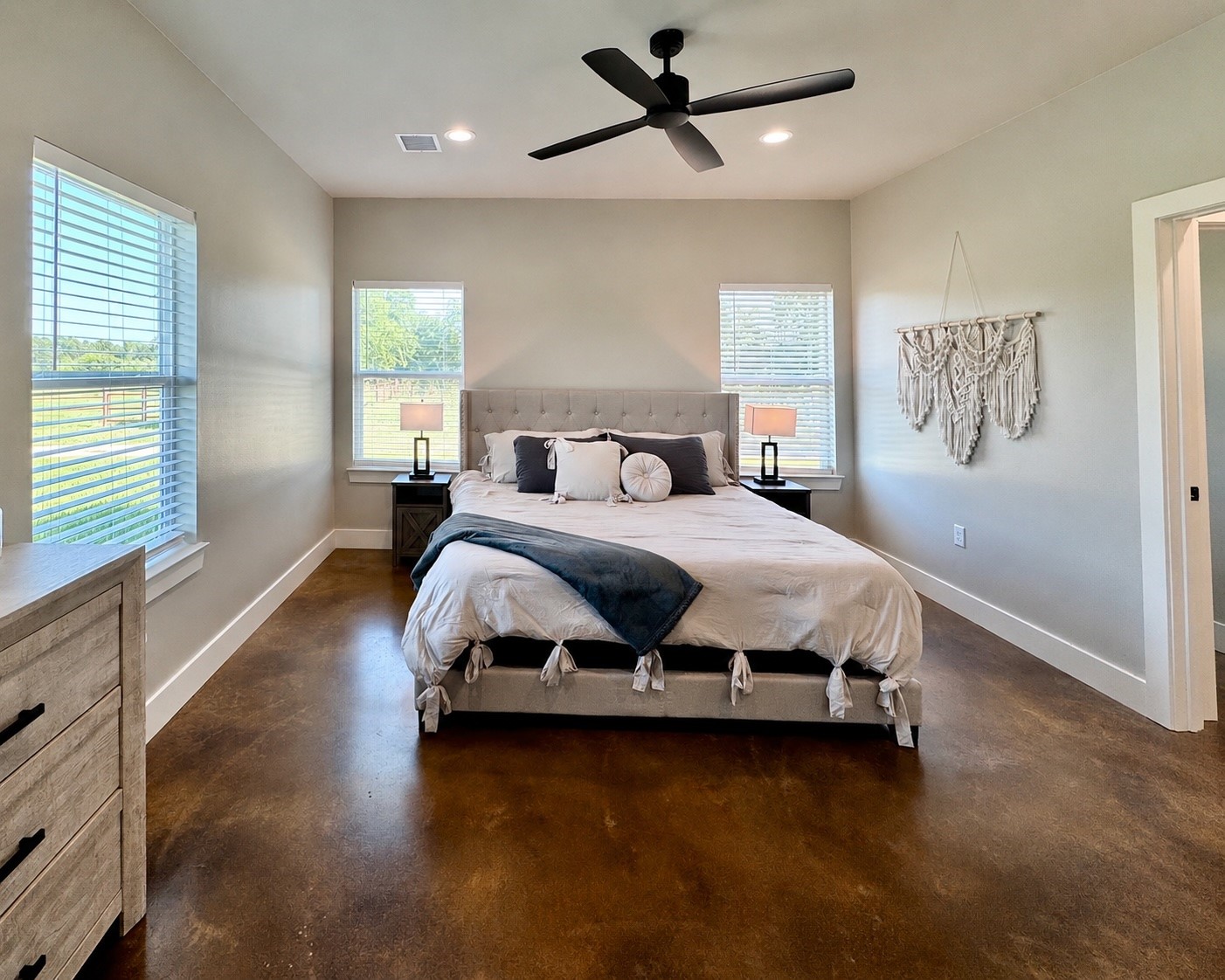 23495 Henson Road Property Photo 9