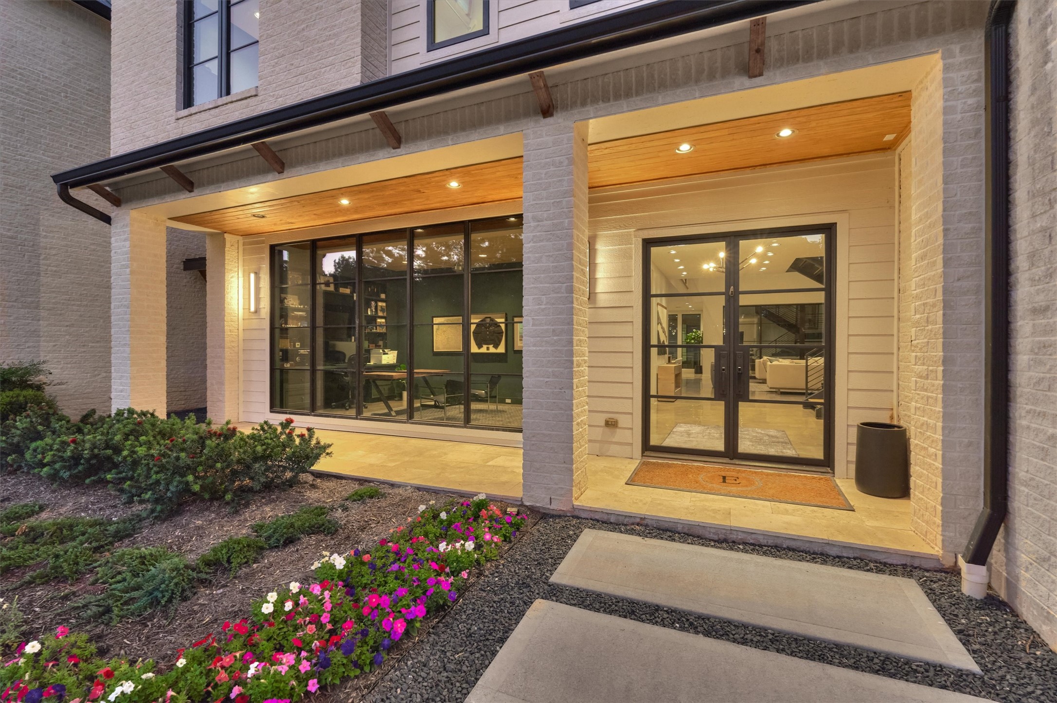 26418 Jacks Barn Road Property Photo 6