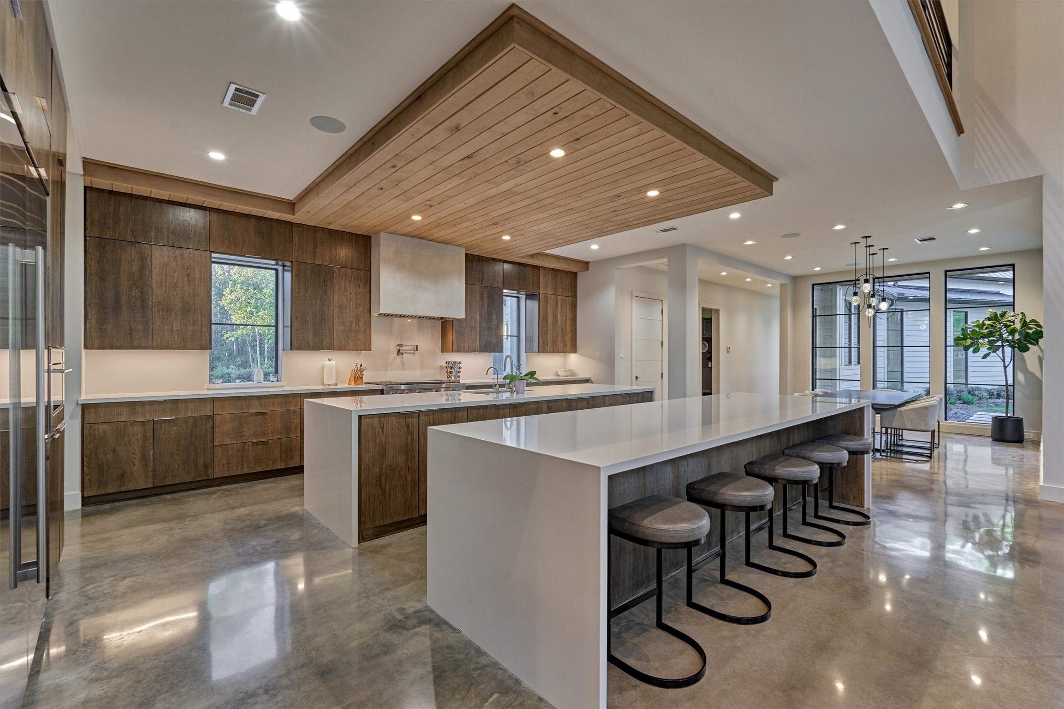 26418 Jacks Barn Road Property Photo 15