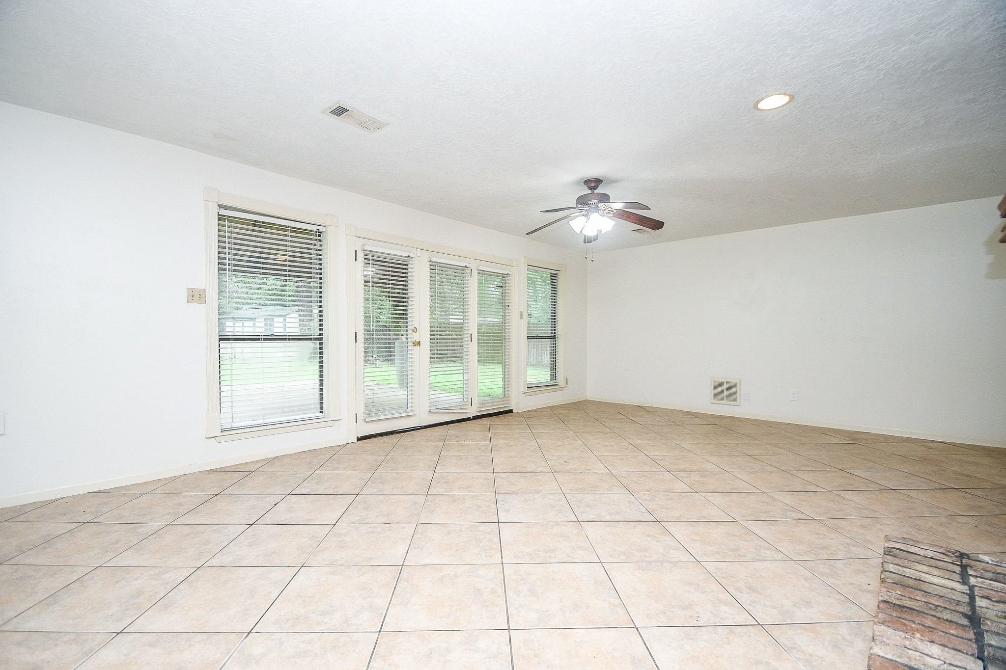 6702 Spring Leaf Drive Property Photo 29