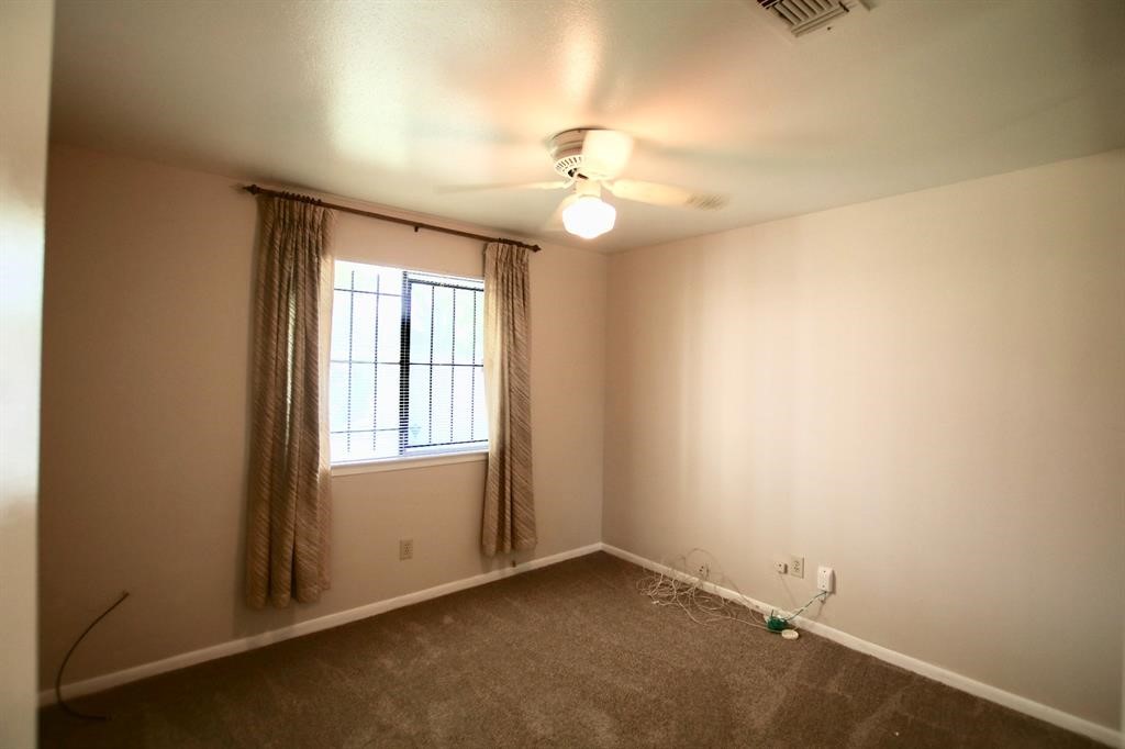 7862 Split Oak Drive Property Photo 12