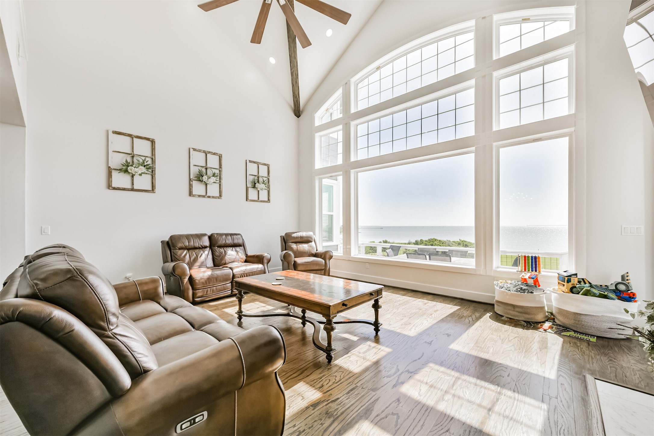 605 Quintana Roo Place Property Photo 12