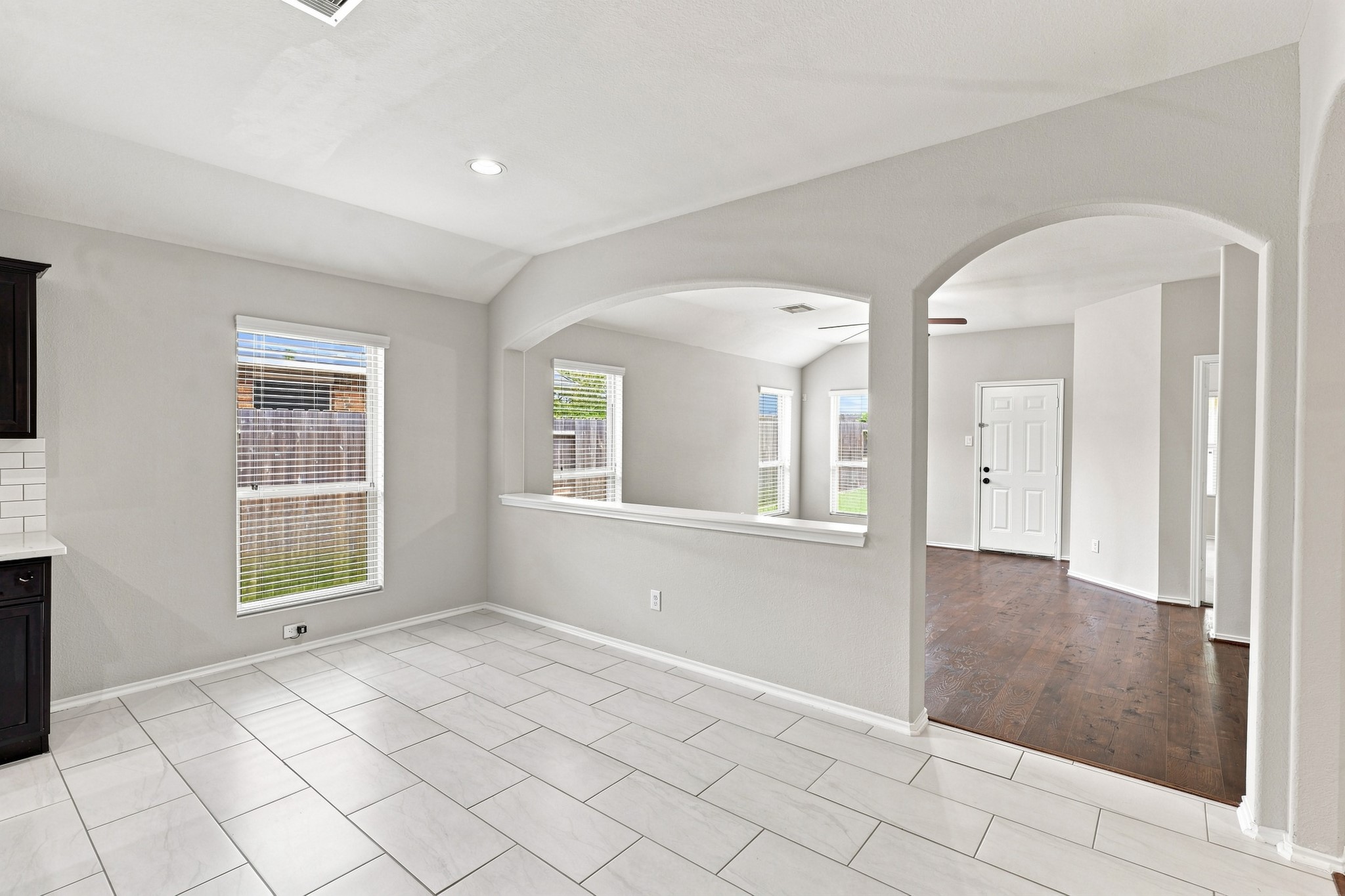 2913 Landing Edge Lane Property Photo 12