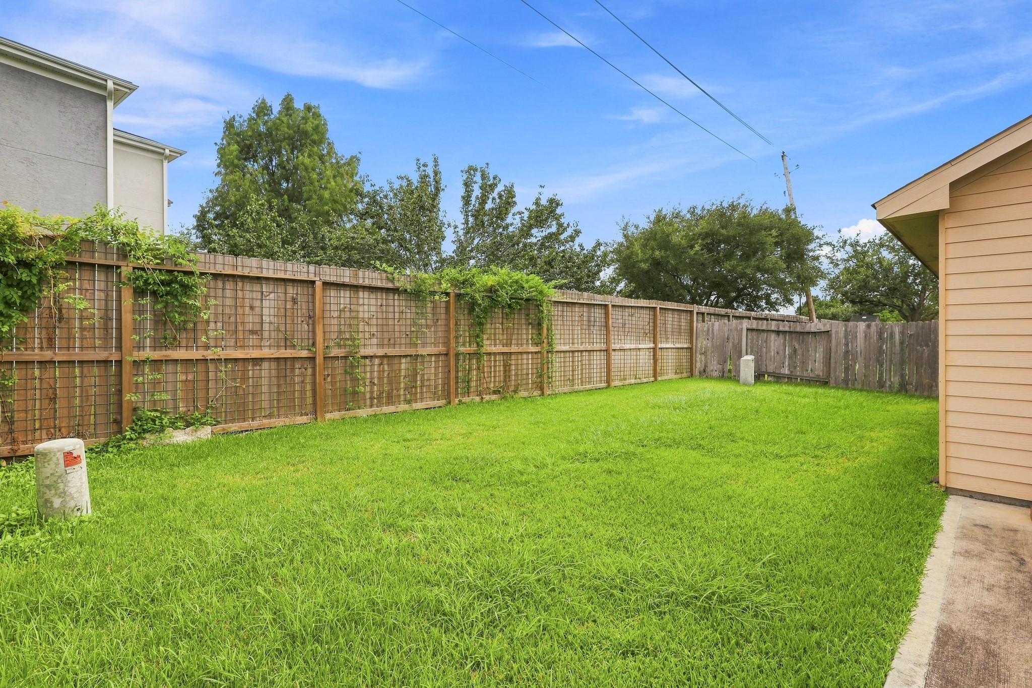 2913 Landing Edge Lane Property Photo 25