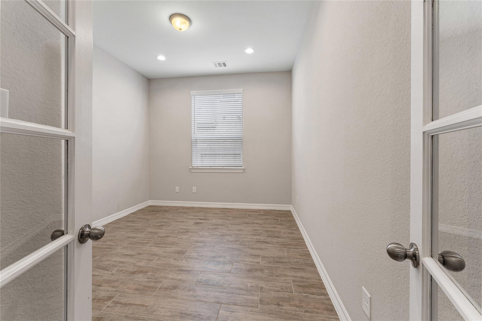 24014 Corinaldo Court Property Photo 10