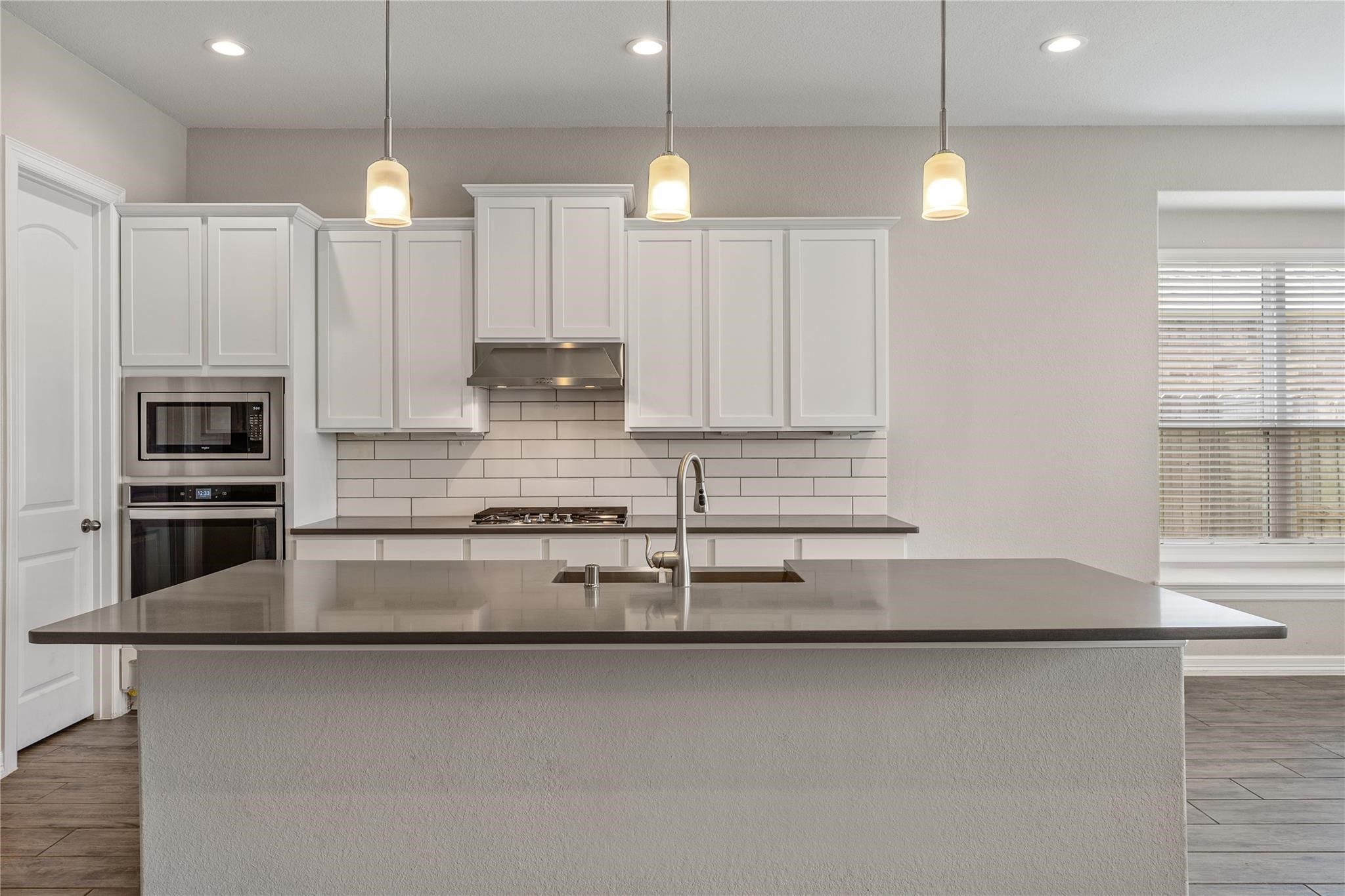 24014 Corinaldo Court Property Photo 15