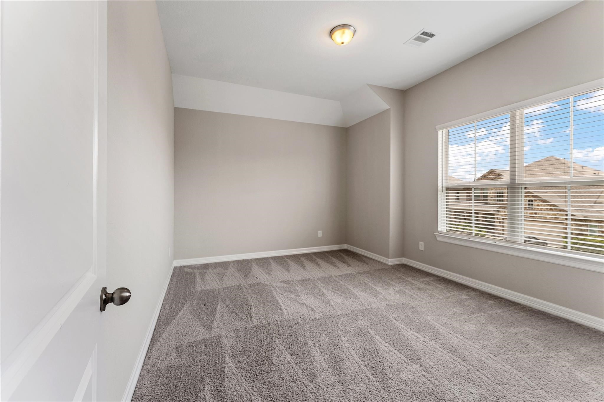 24014 Corinaldo Court Property Photo 28