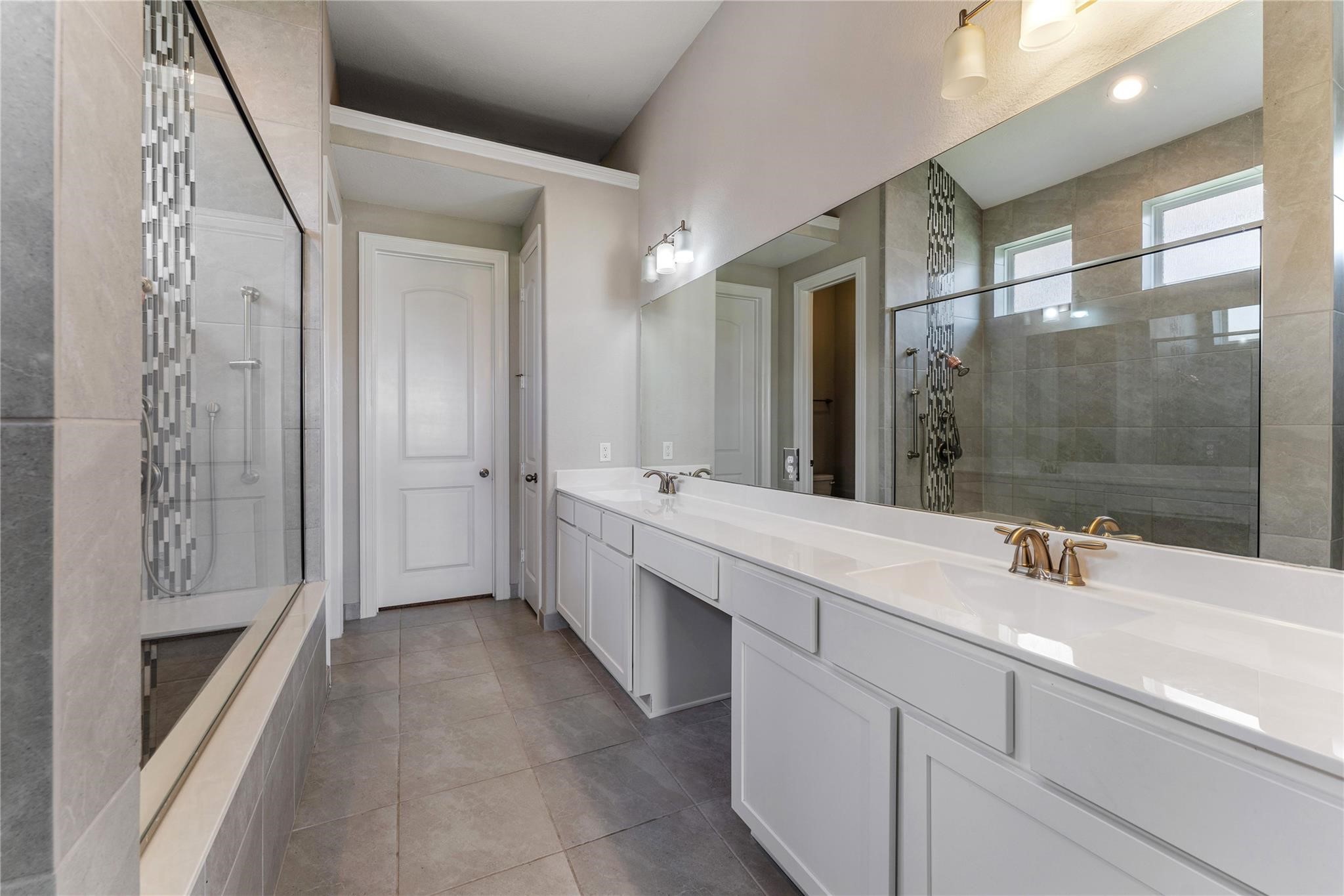 24014 Corinaldo Court Property Photo 34