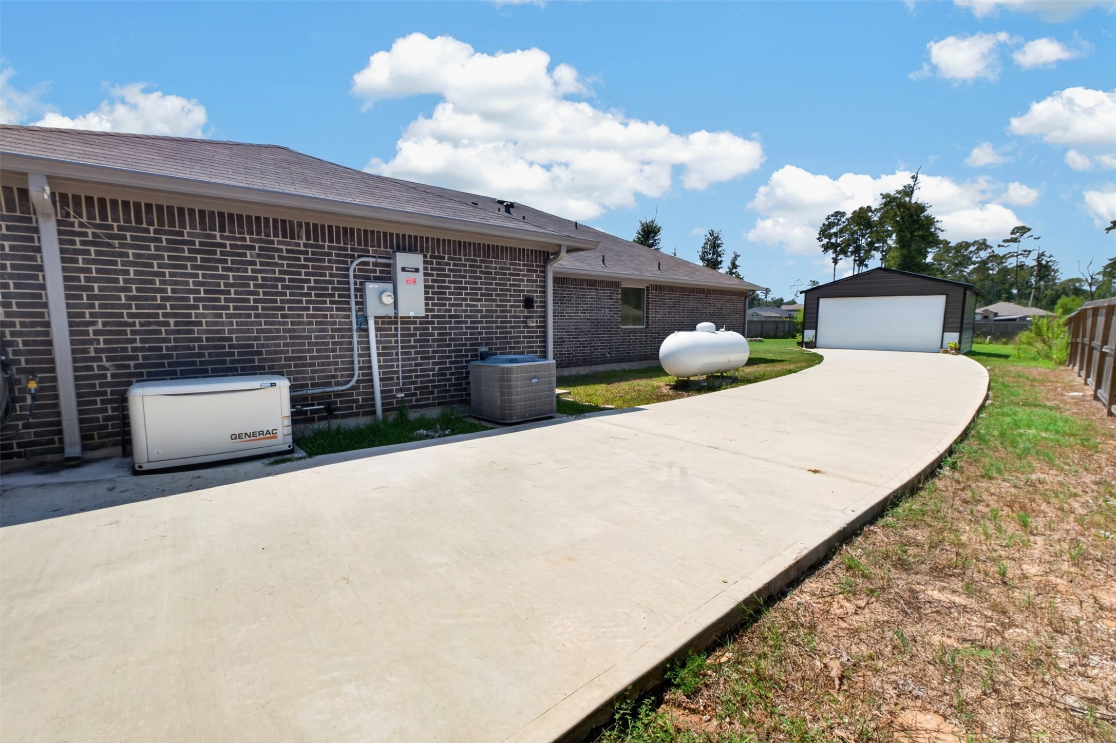 815 Republic Road Property Photo 42