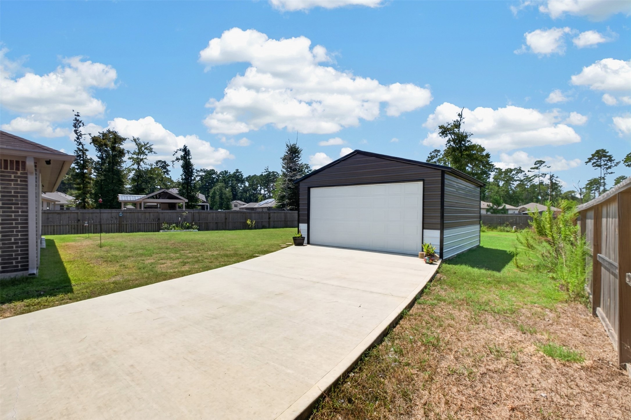 815 Republic Road Property Photo 44